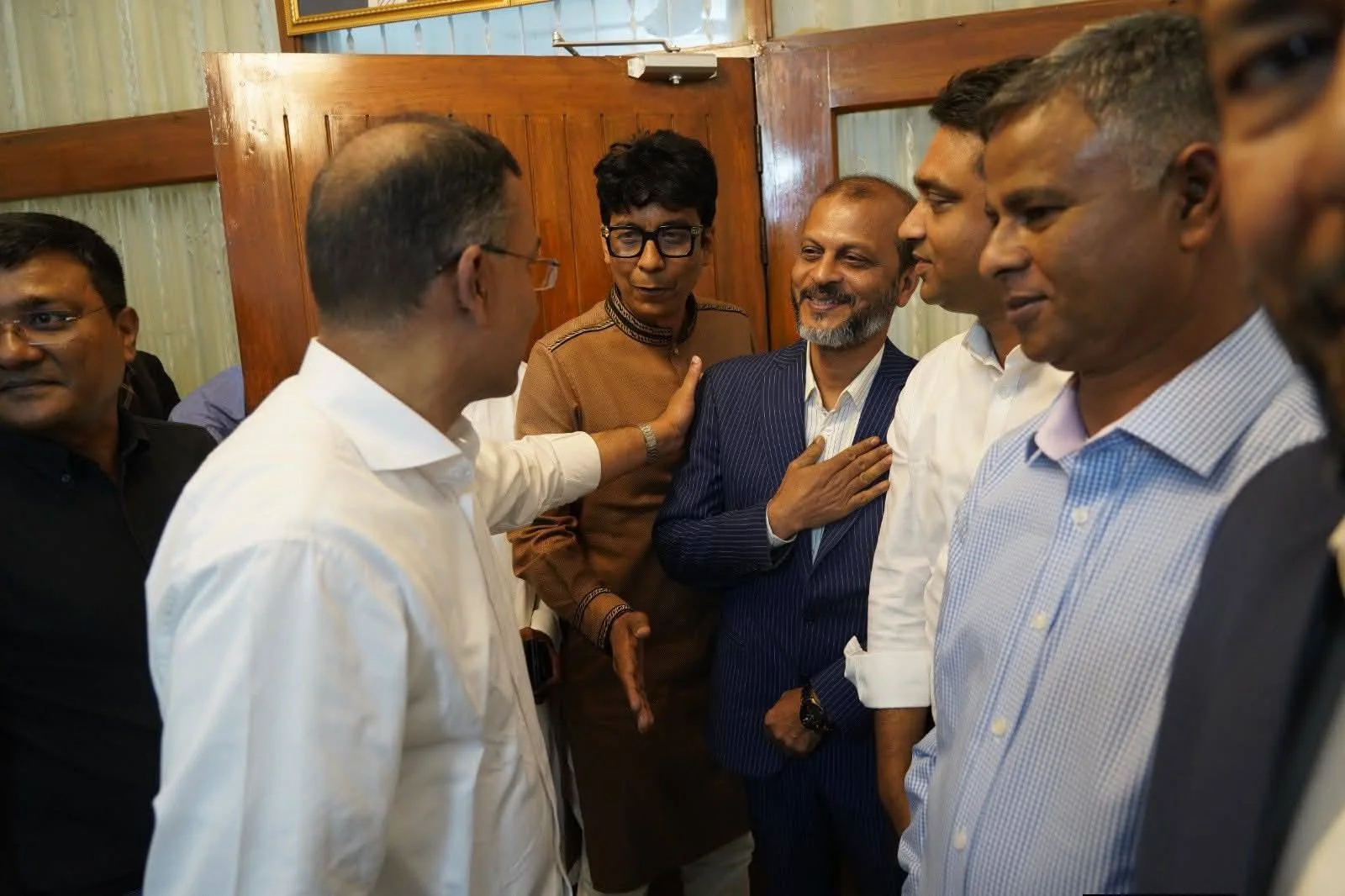 প্রধানমন্ত্রীর সাথে জাকির হোসেনের সাক্ষাৎ: দলীয় শৃঙ্খলা নিয়ে আলোচনা