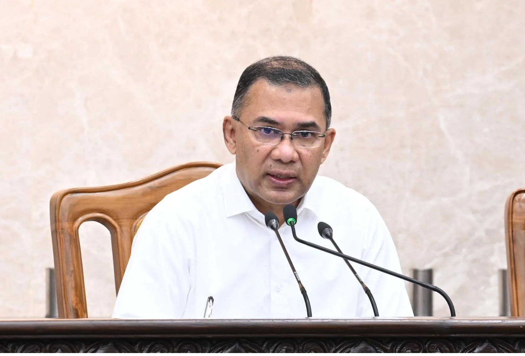 জনগণের ভাগ্য পরিবর্তনে আন্তরিকভাবে কাজ করুন: প্রধানমন্ত্রী তারেক রহমান