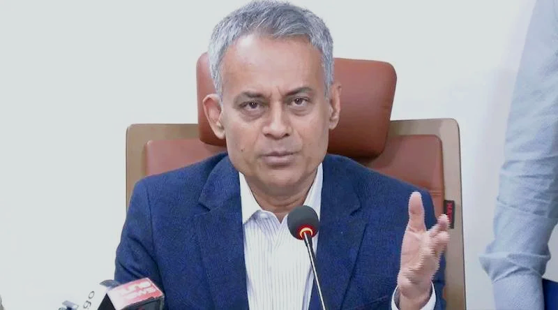 ভাড়া বৃদ্ধি ও চাঁদাবাজিতে কঠোর ব্যবস্থার হুঁশিয়ারি নৌপরিবহন মন্ত্রীর