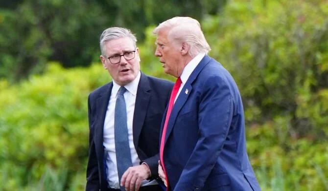 ইরানে মার্কিন হামলা নিয়ে ডোনাল্ড ট্রাম্প ও স্টারমারের মধ্যে টানাপোড়েন