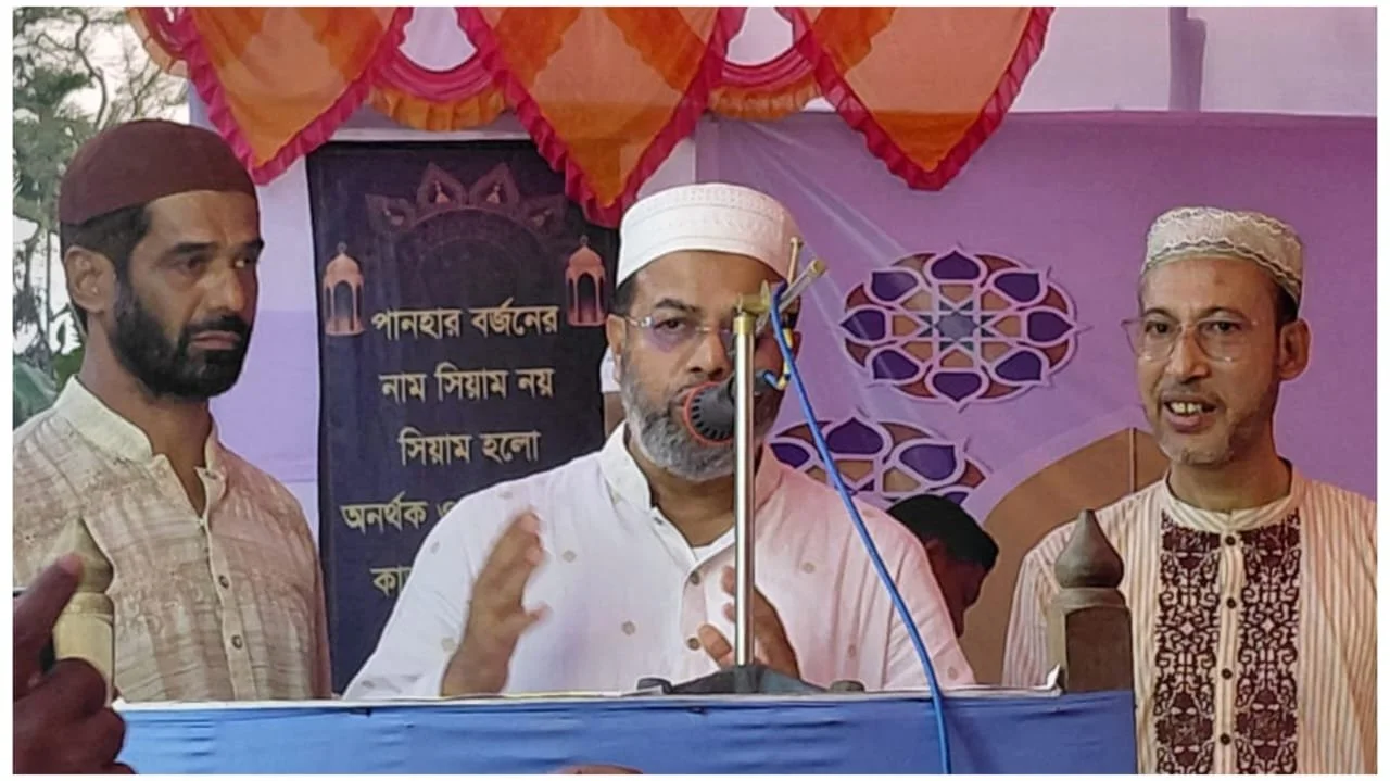 কচুয়ায় সরদার বজলুর রহমান ফাউন্ডেশনের উদ্যোগে ইফতার ও দোয়া মাহফিল অনুষ্ঠিত