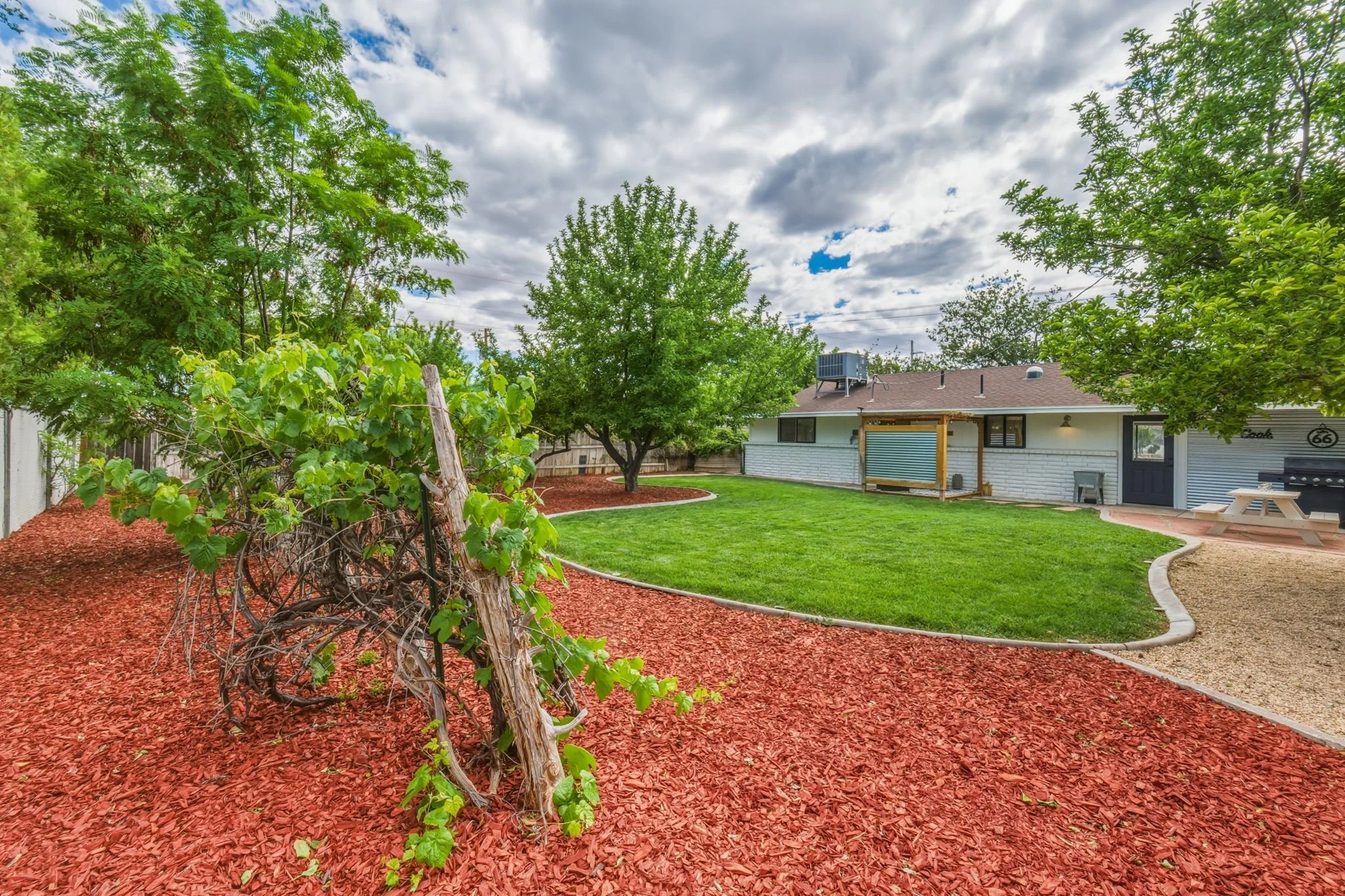 37-web-or-mls-373S100W-AQC-36.jpg