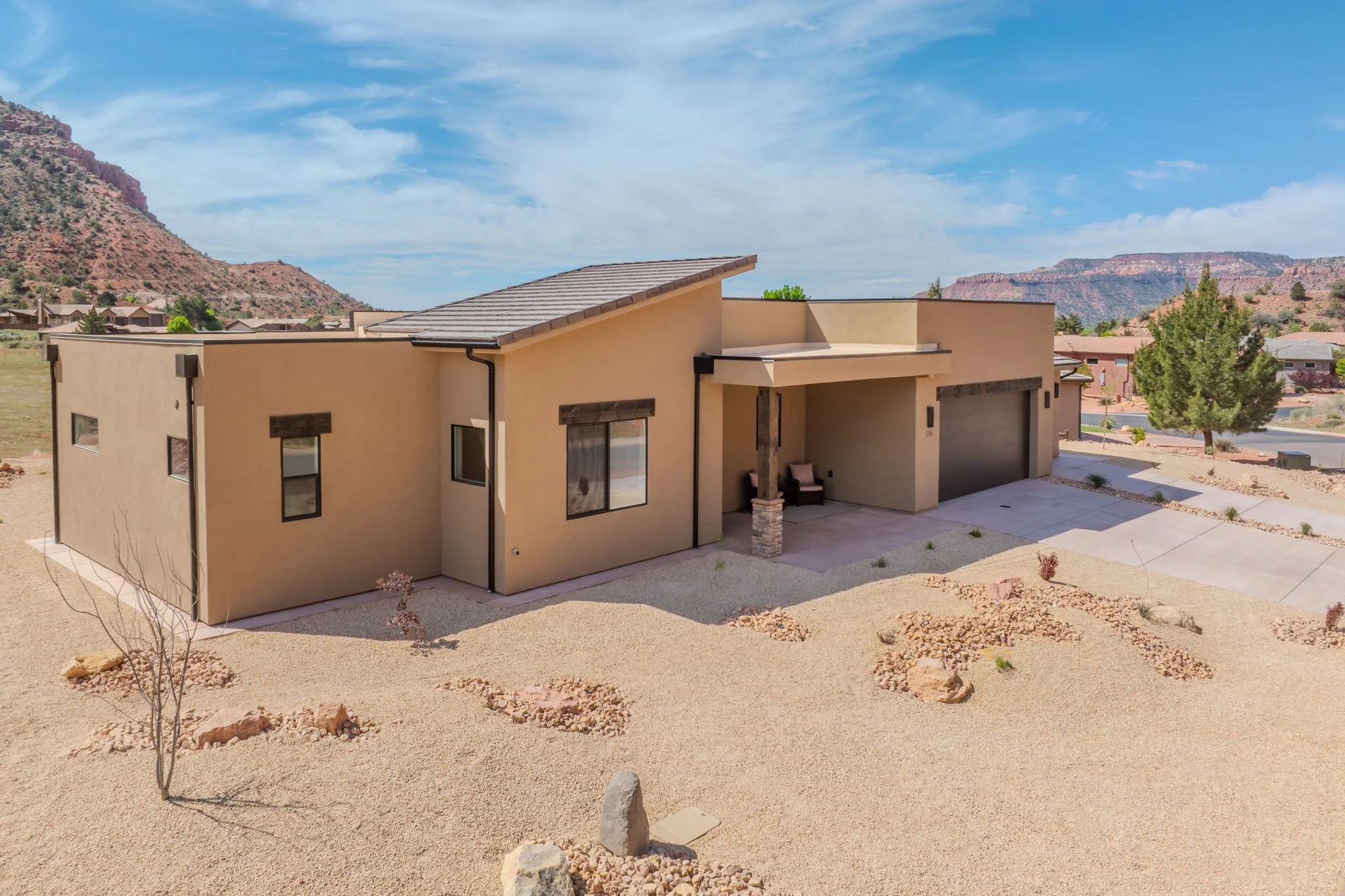 46-web-or-mls-596Rainmaker-AQC-46.jpg