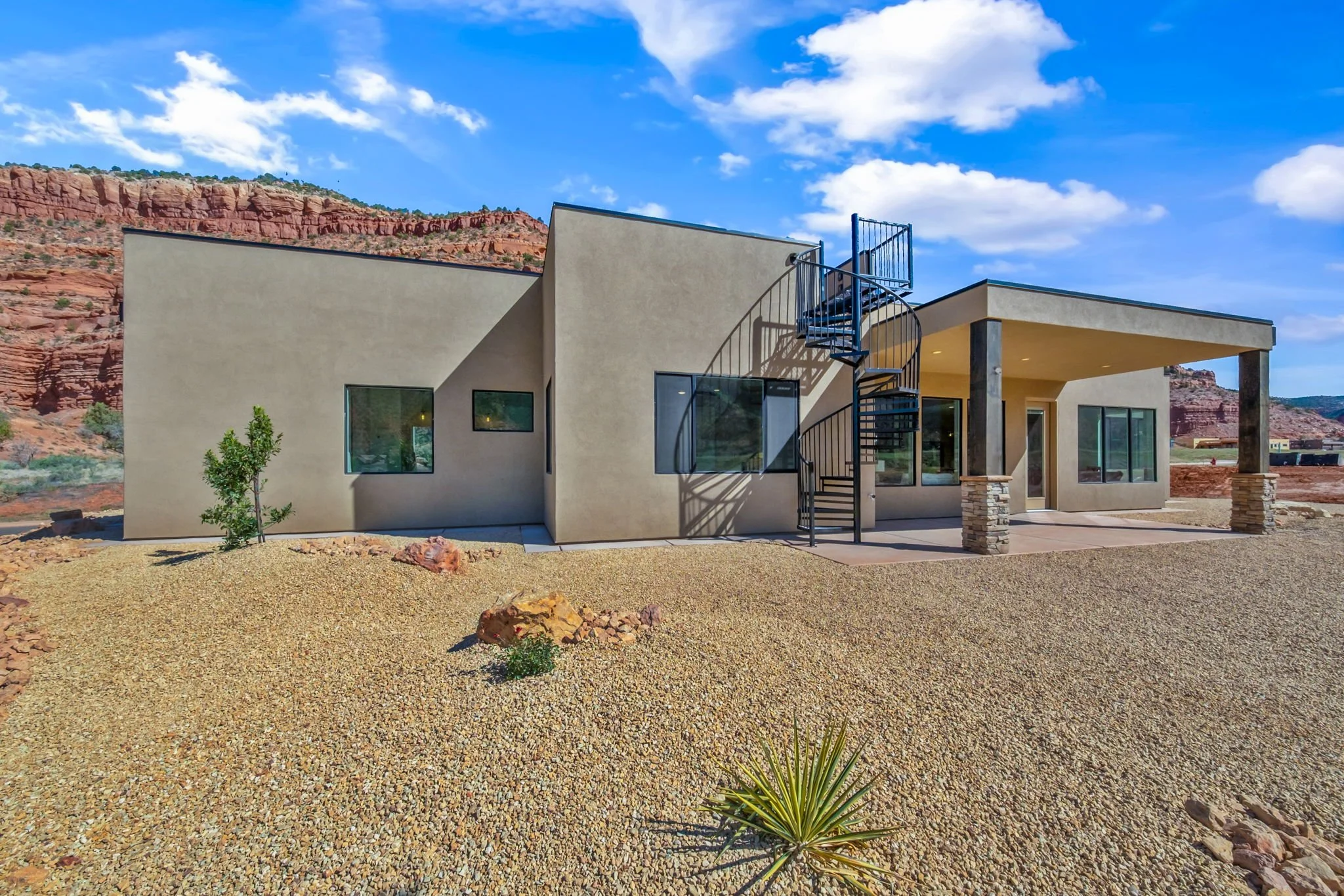 42-web-or-mls-596Rainmaker-AQC-42.jpg