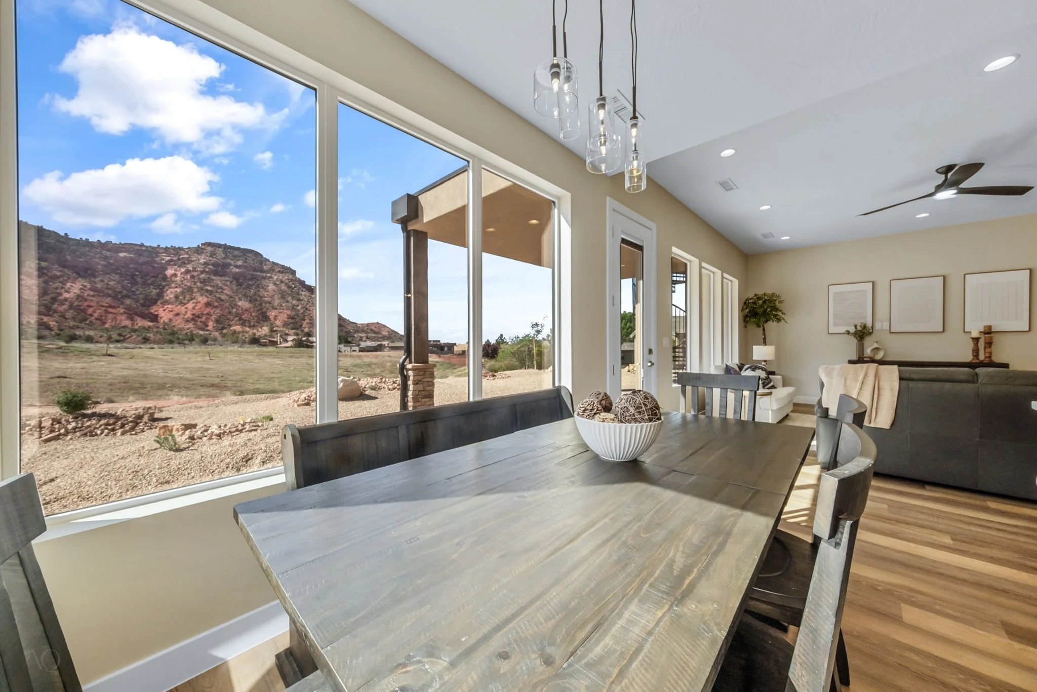 11-web-or-mls-596Rainmaker-AQC-11.jpg