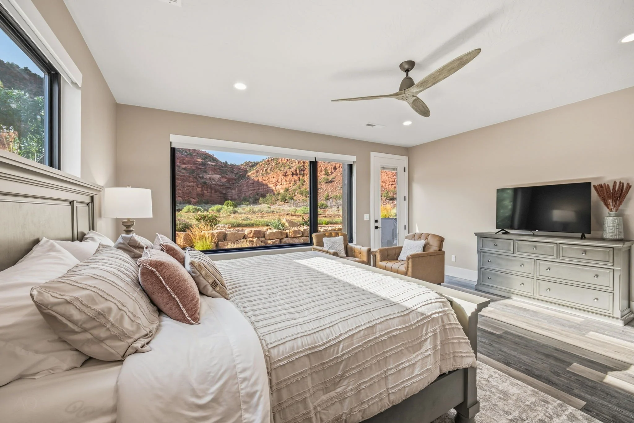 35-web-or-mls-760TomsCanyon-AQC-28.jpg
