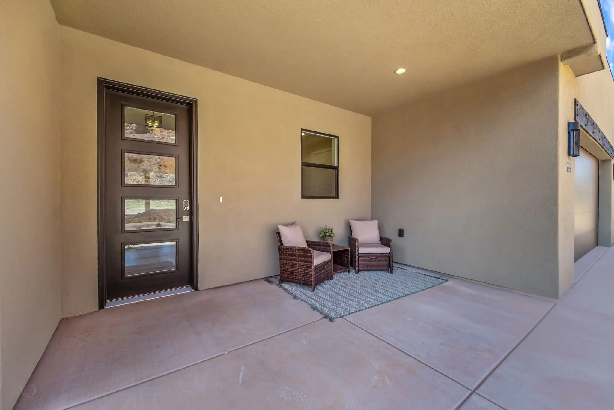 4-web-or-mls-596Rainmaker-AQC-4.jpg