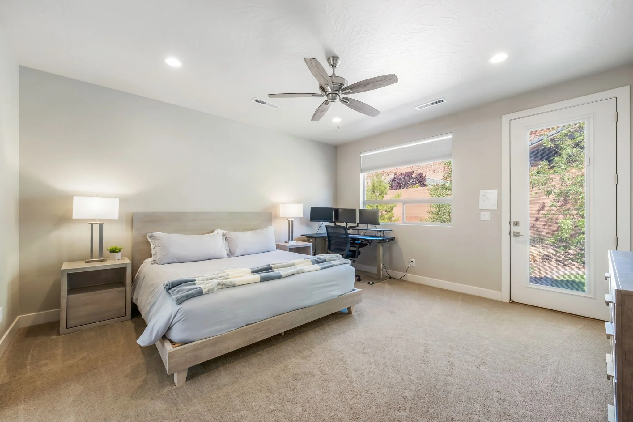 27-web-or-mls-567Rainmaker-AQC-26.jpg