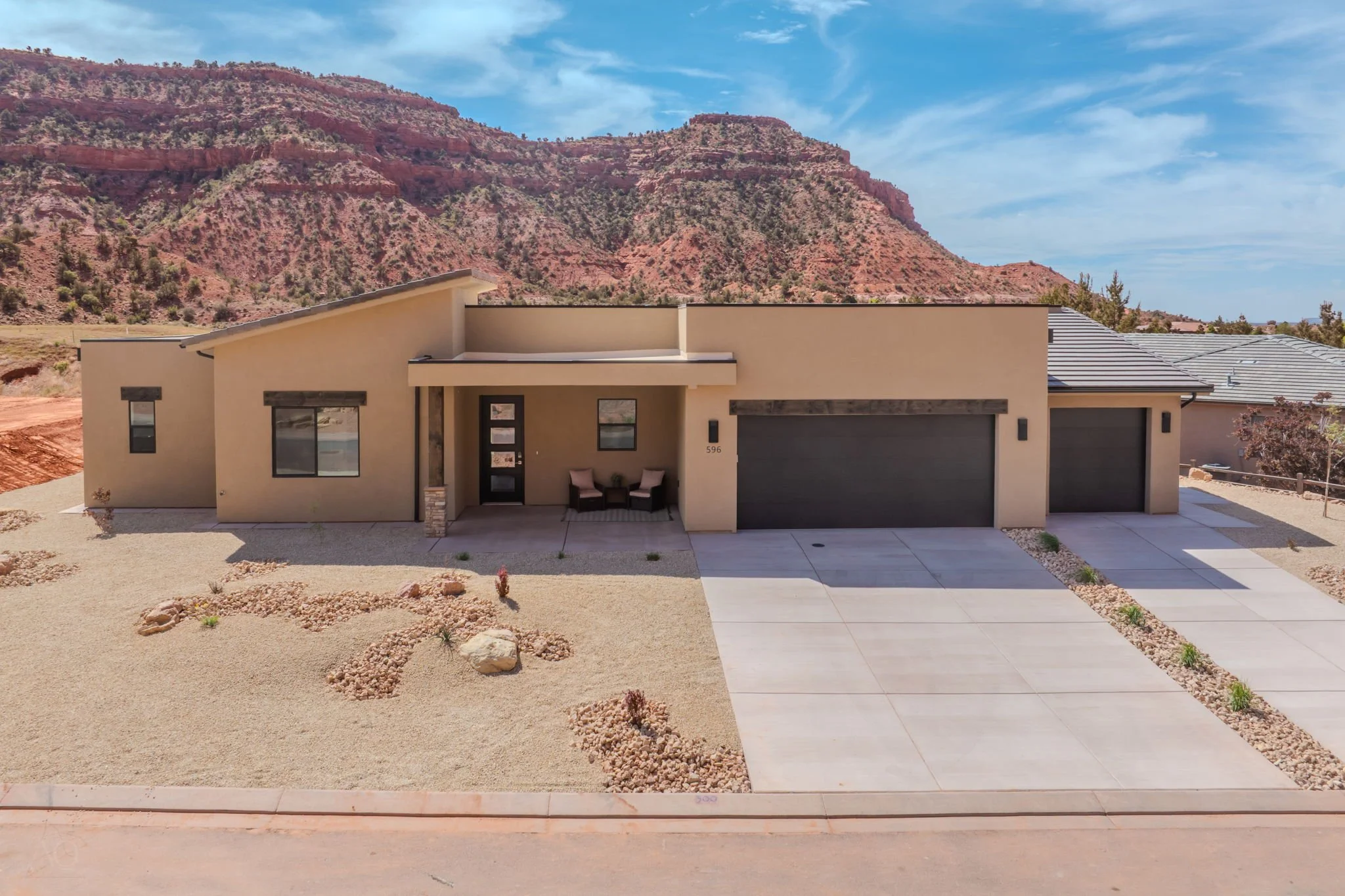 47-web-or-mls-596Rainmaker-AQC-47.jpg