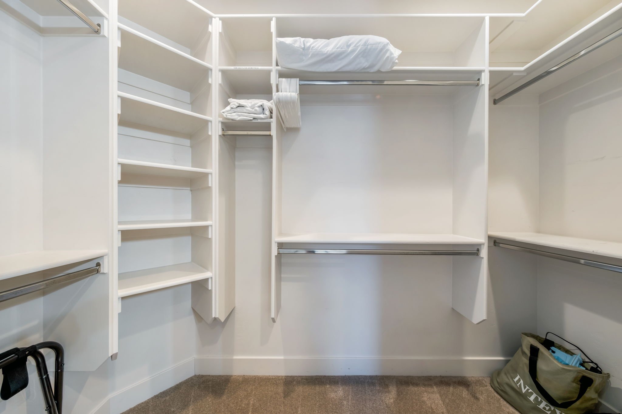31-web-or-mls-567Rainmaker-AQC-30.jpg