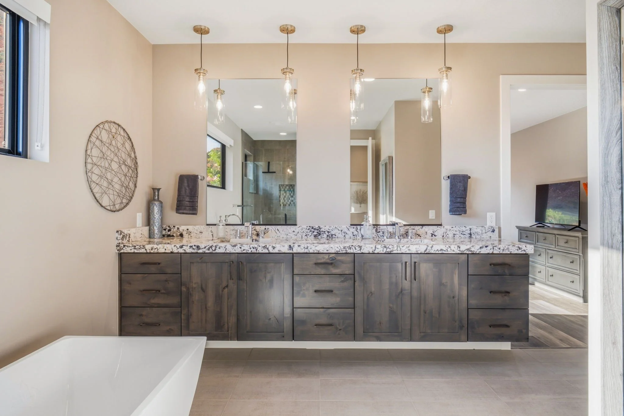 32-web-or-mls-760TomsCanyon-AQC-32.jpg
