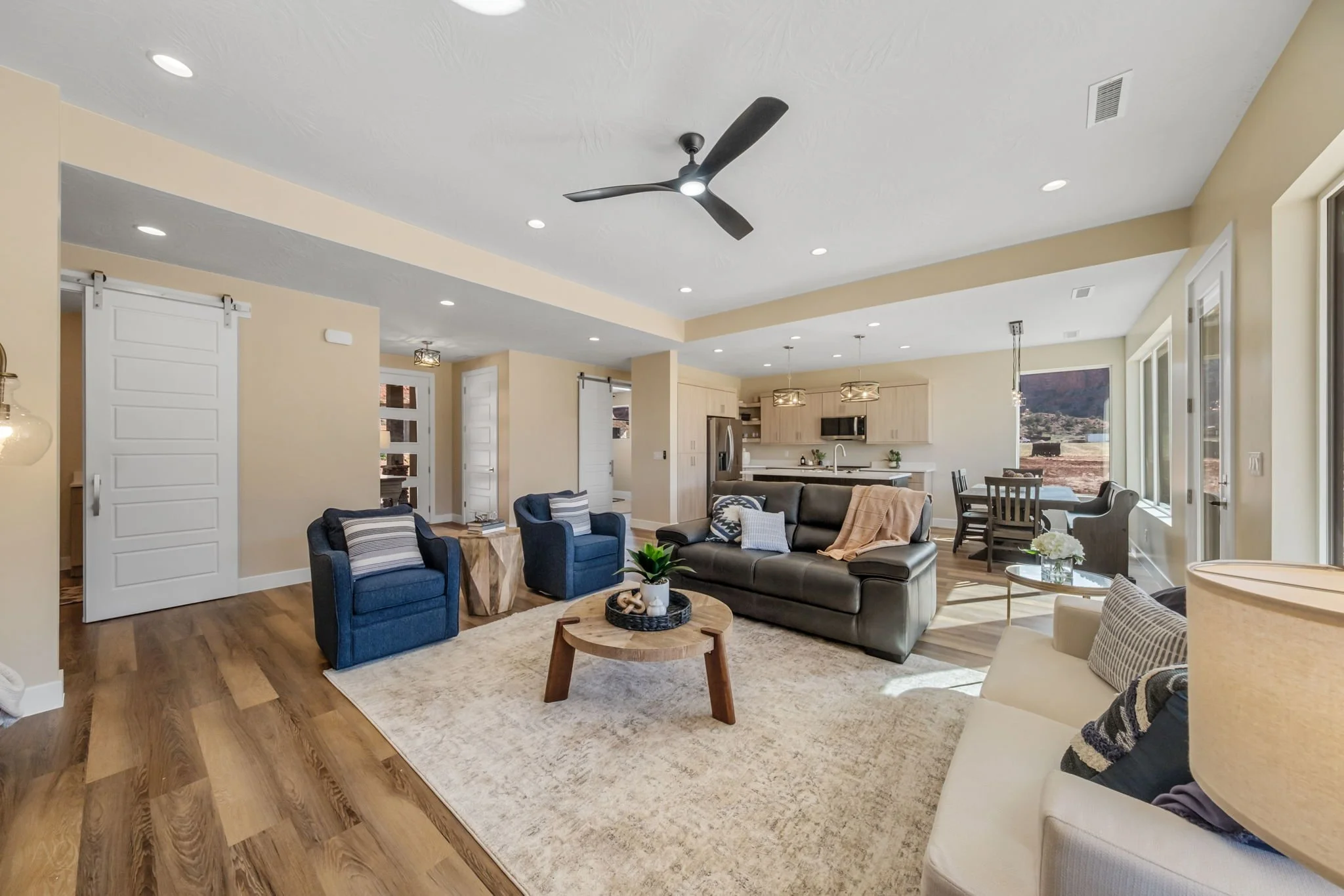 7-web-or-mls-596Rainmaker-AQC-7.jpg