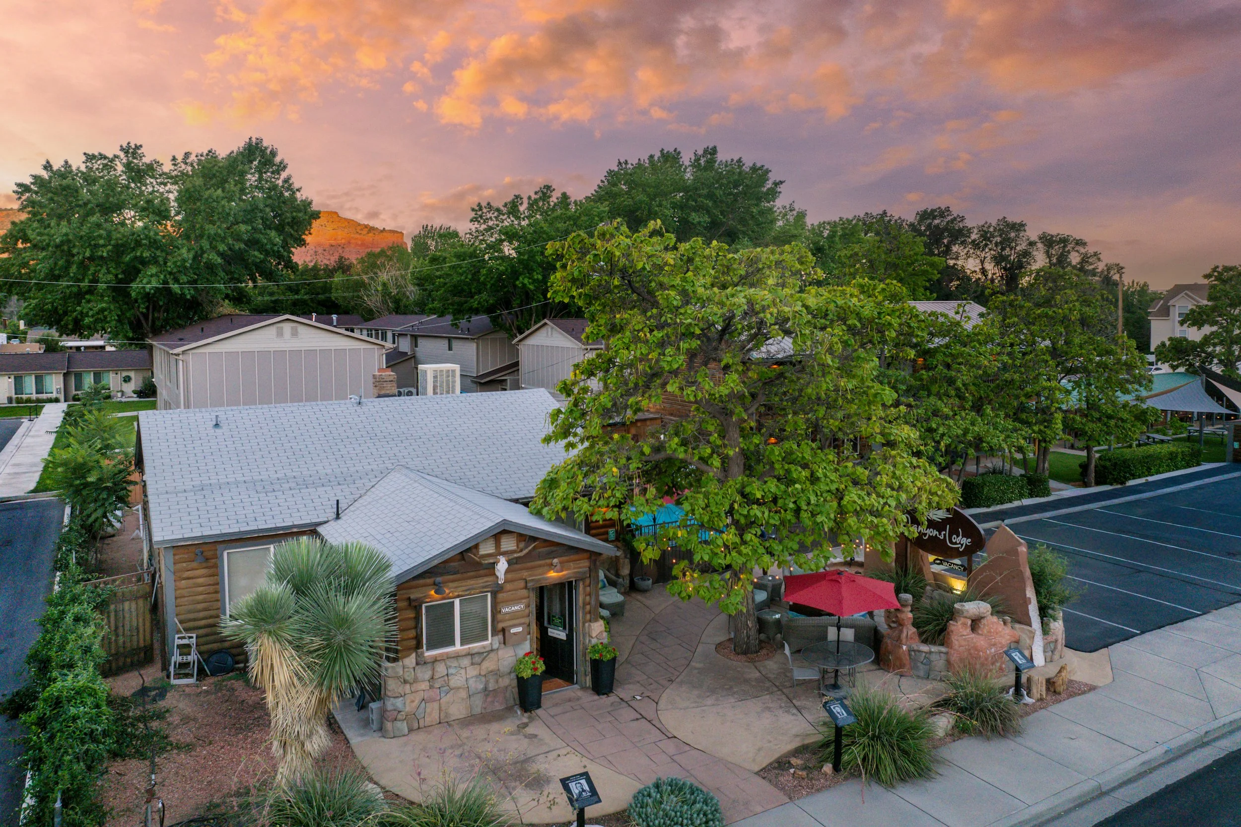 CanyonLodge-AQC-45.jpg