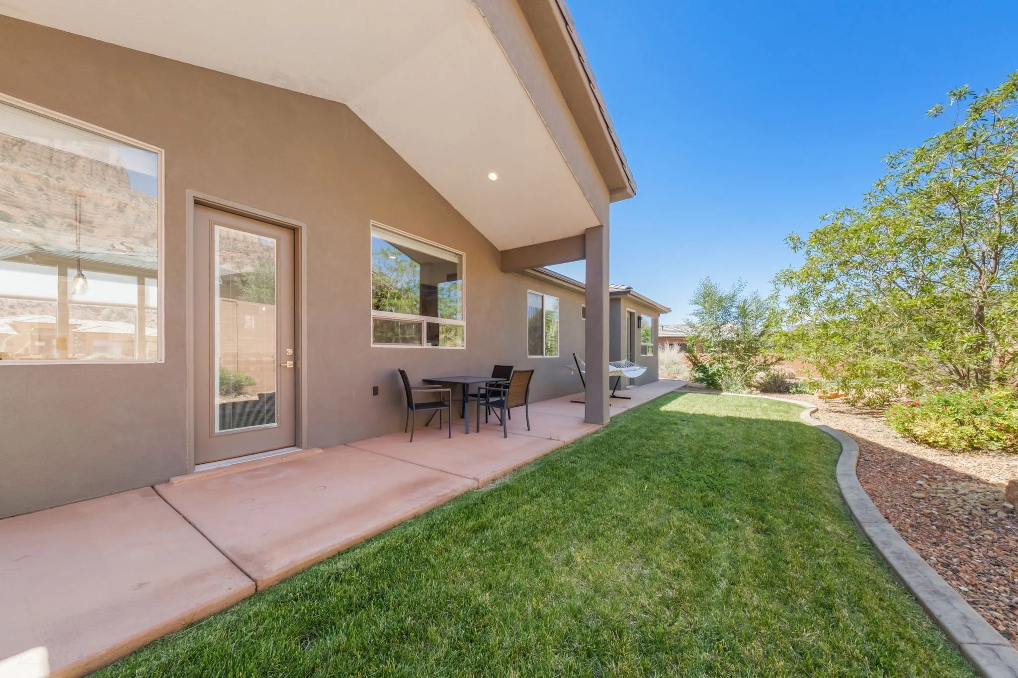 37-web-or-mls-567Rainmaker-AQC-36.jpg