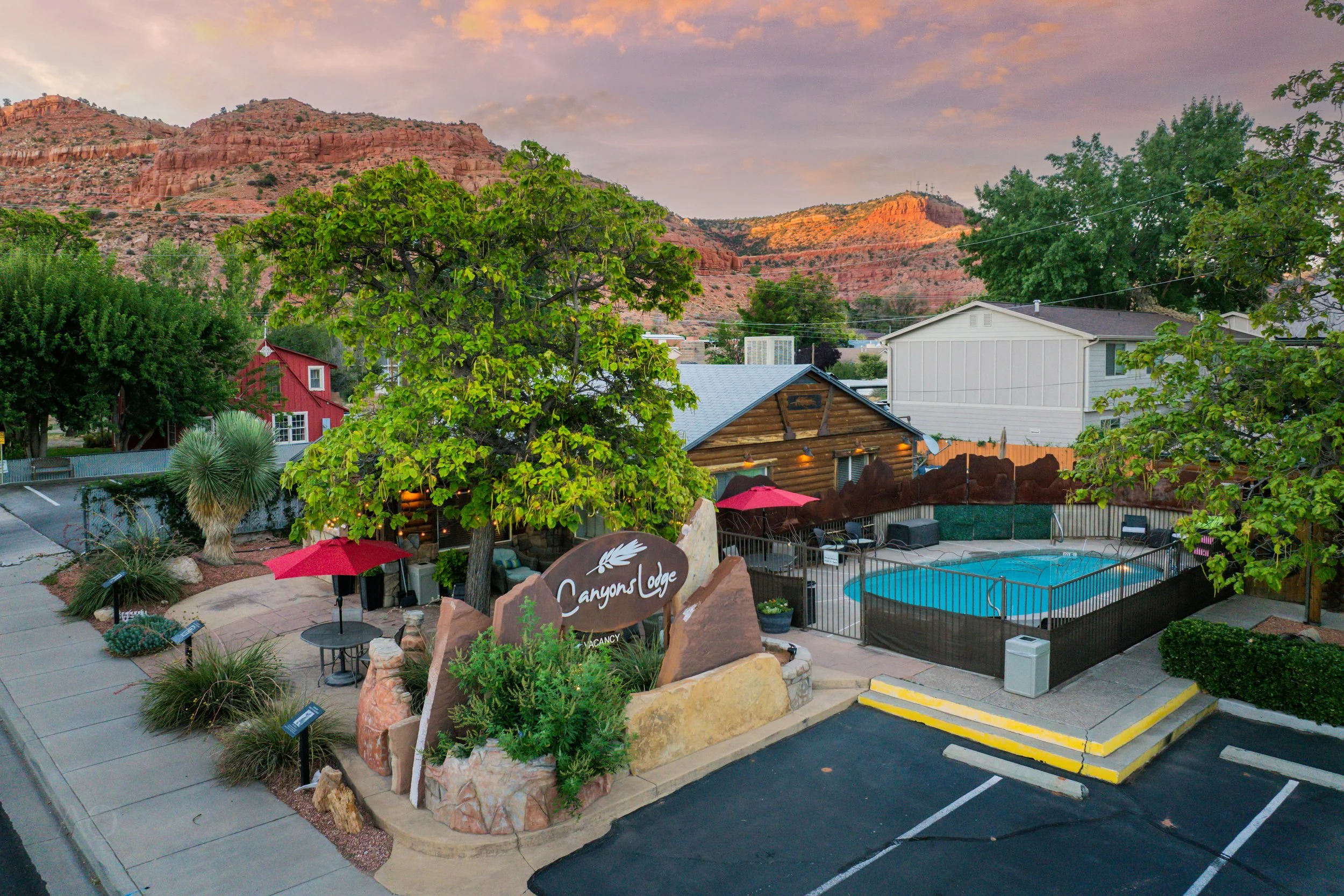 CanyonLodge-AQC-44.jpg