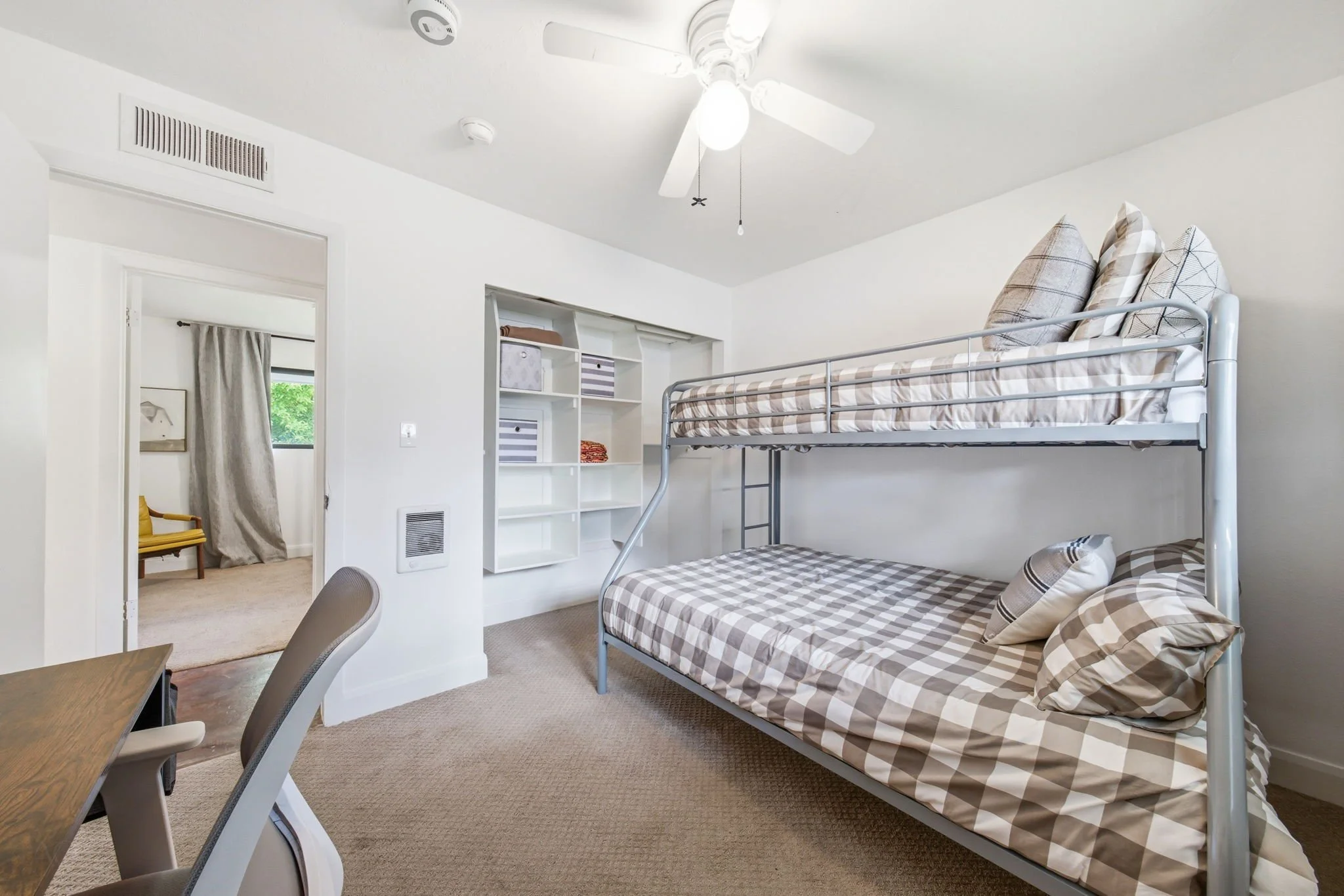 29-web-or-mls-373S100W-AQC-28.jpg