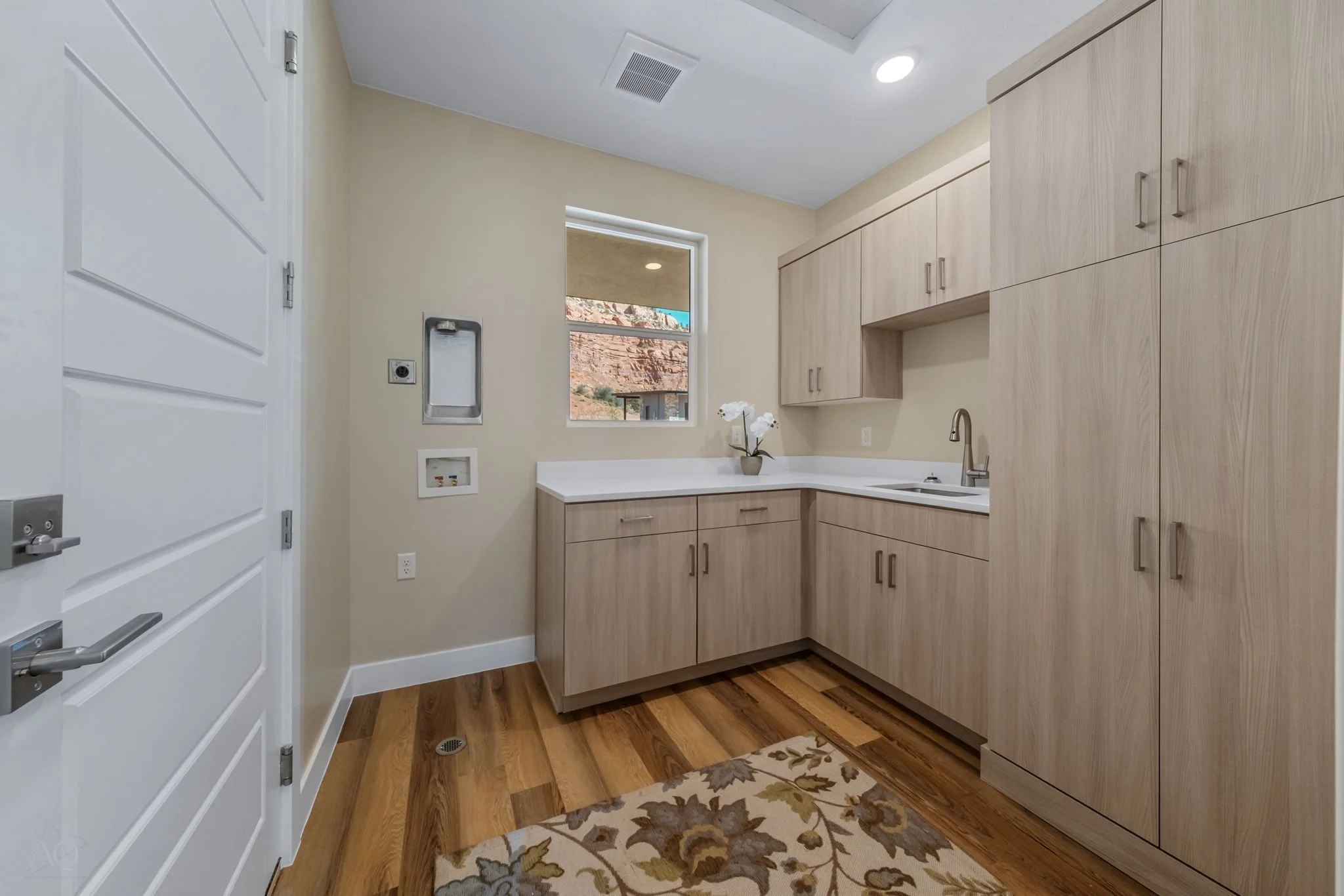 15-web-or-mls-596Rainmaker-AQC-15.jpg