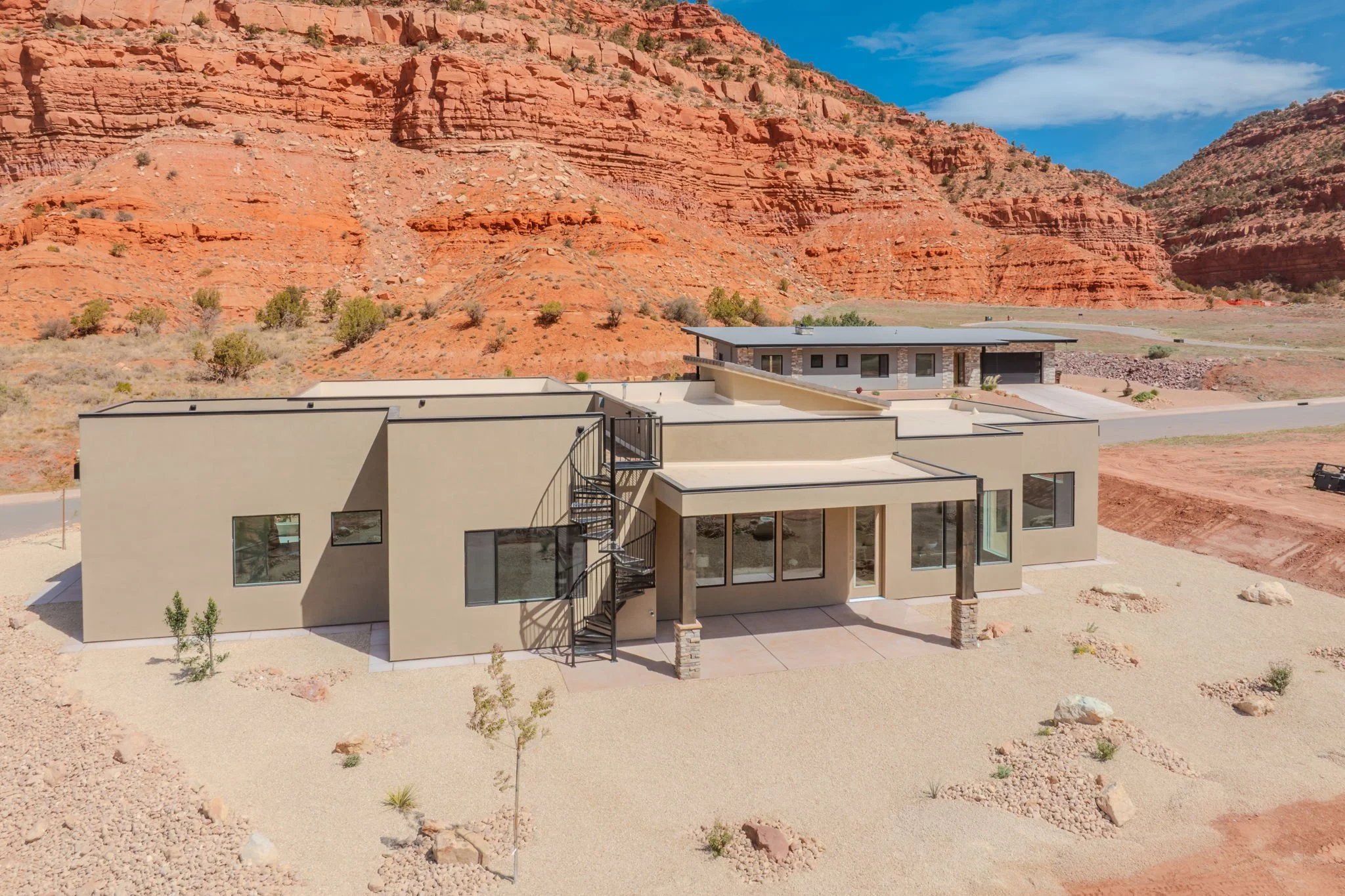 52-web-or-mls-596Rainmaker-AQC-52.jpg