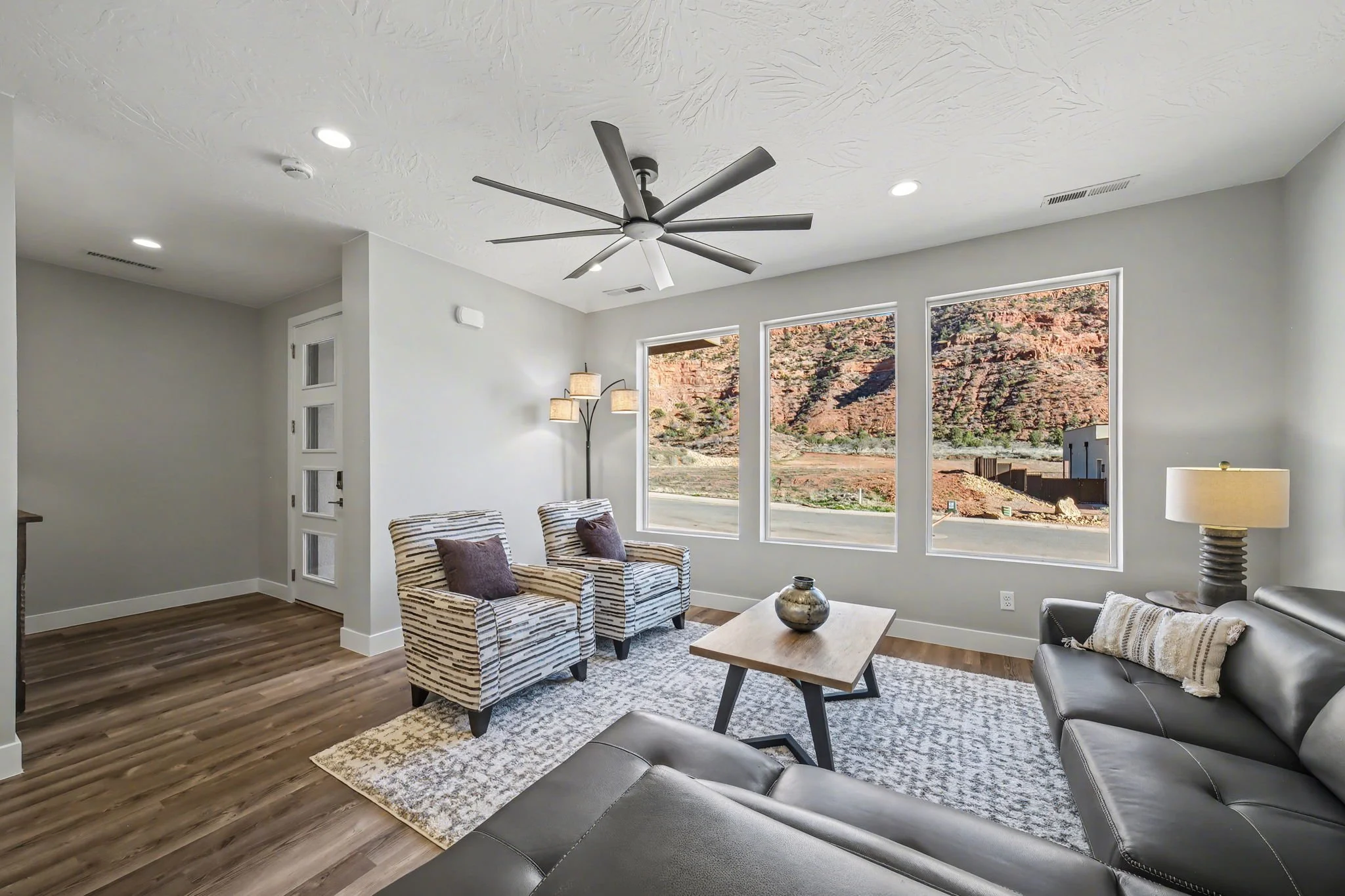 4-web-or-mls-587ElValle-7.jpg