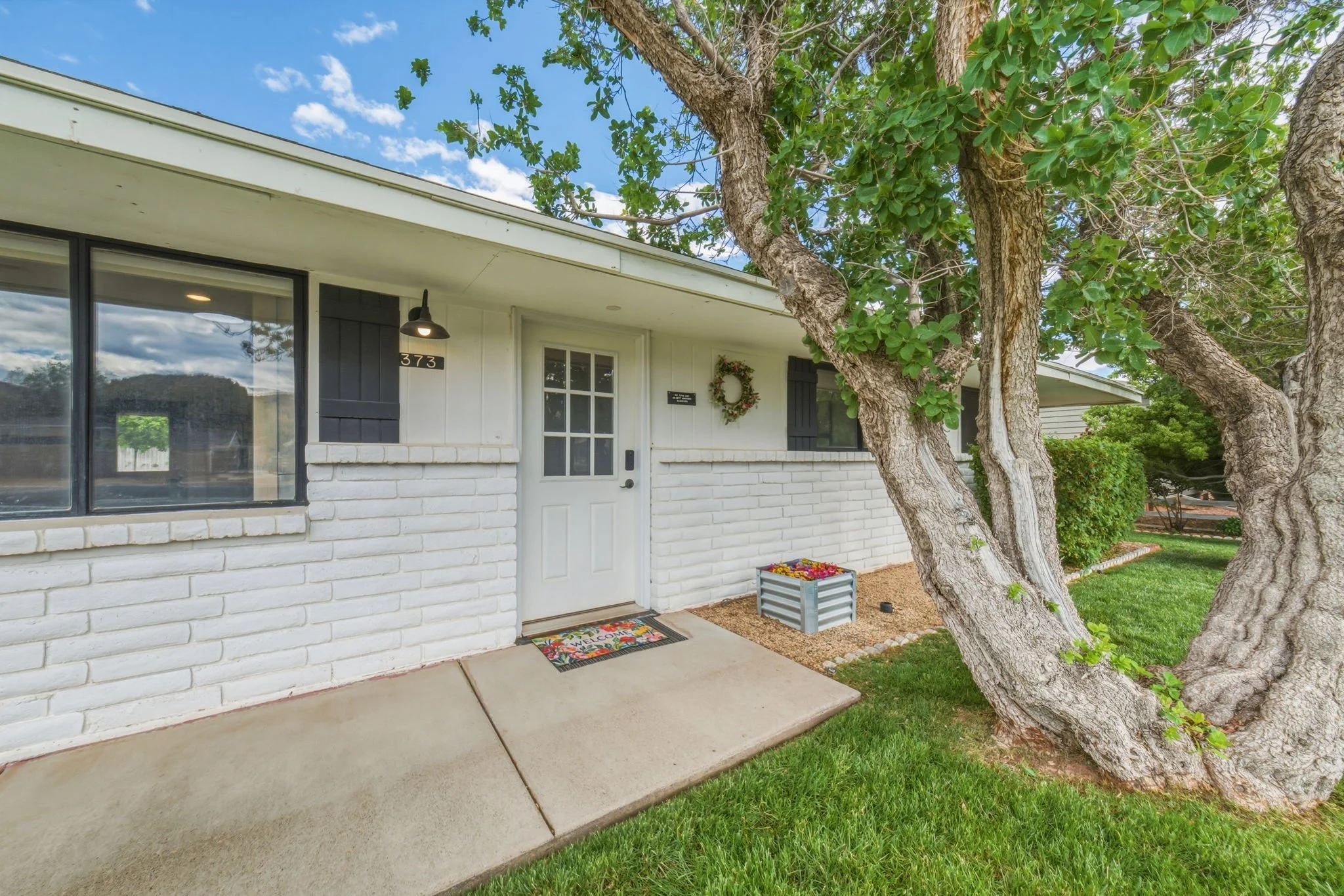 1-web-or-mls-373S100W-AQC-39.jpg