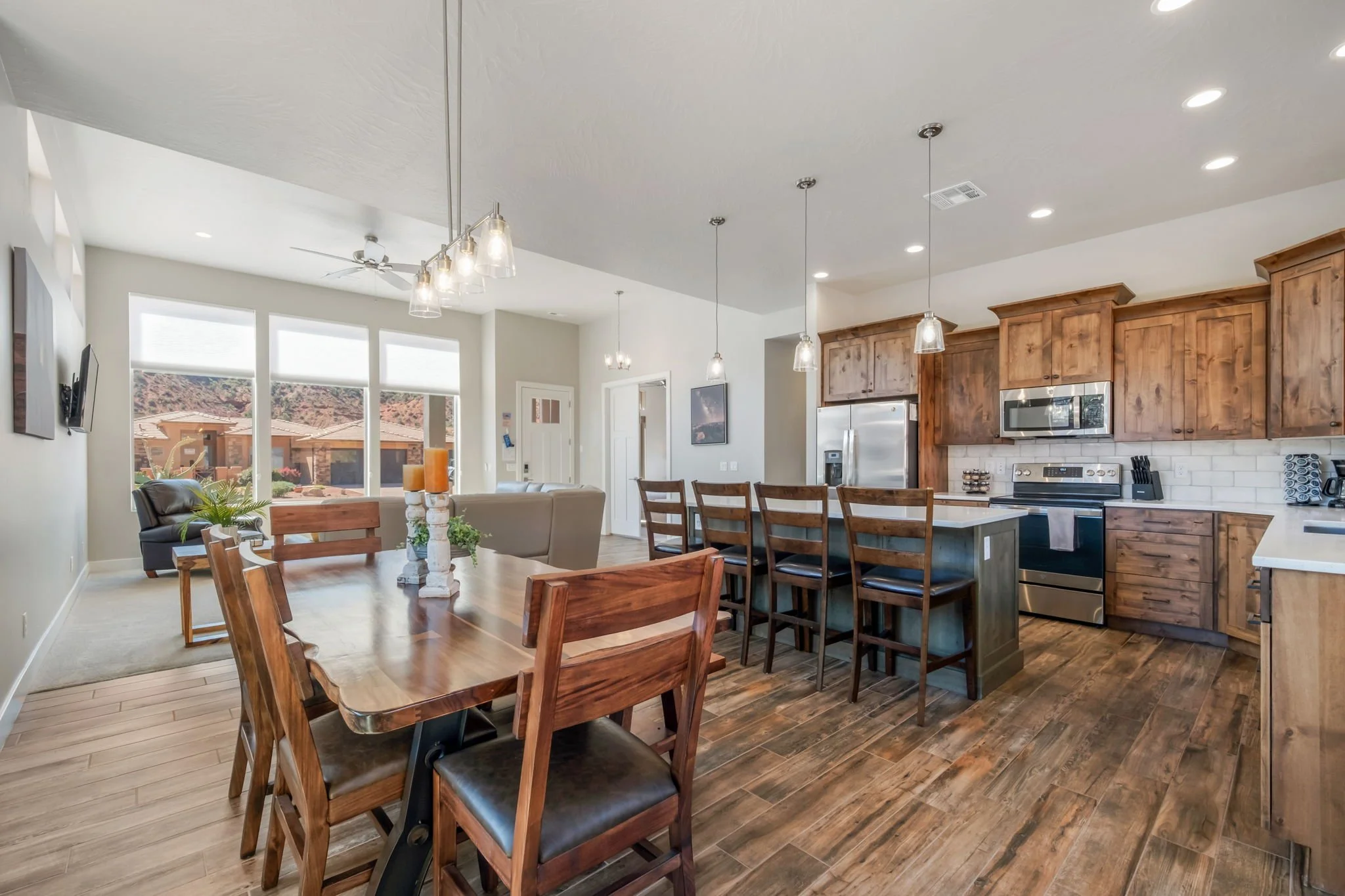 20-web-or-mls-567Rainmaker-AQC-19.jpg