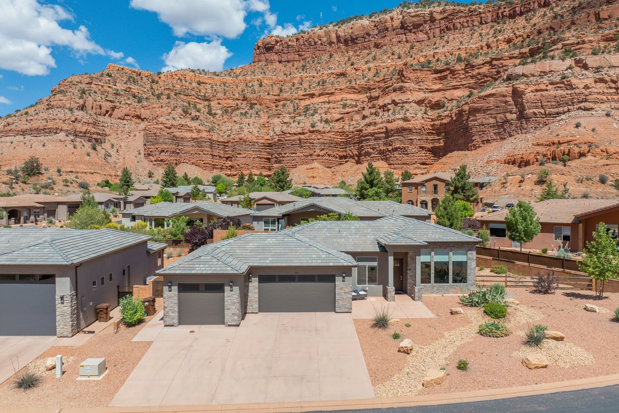 9-web-or-mls-567Rainmaker-AQC-9.jpg