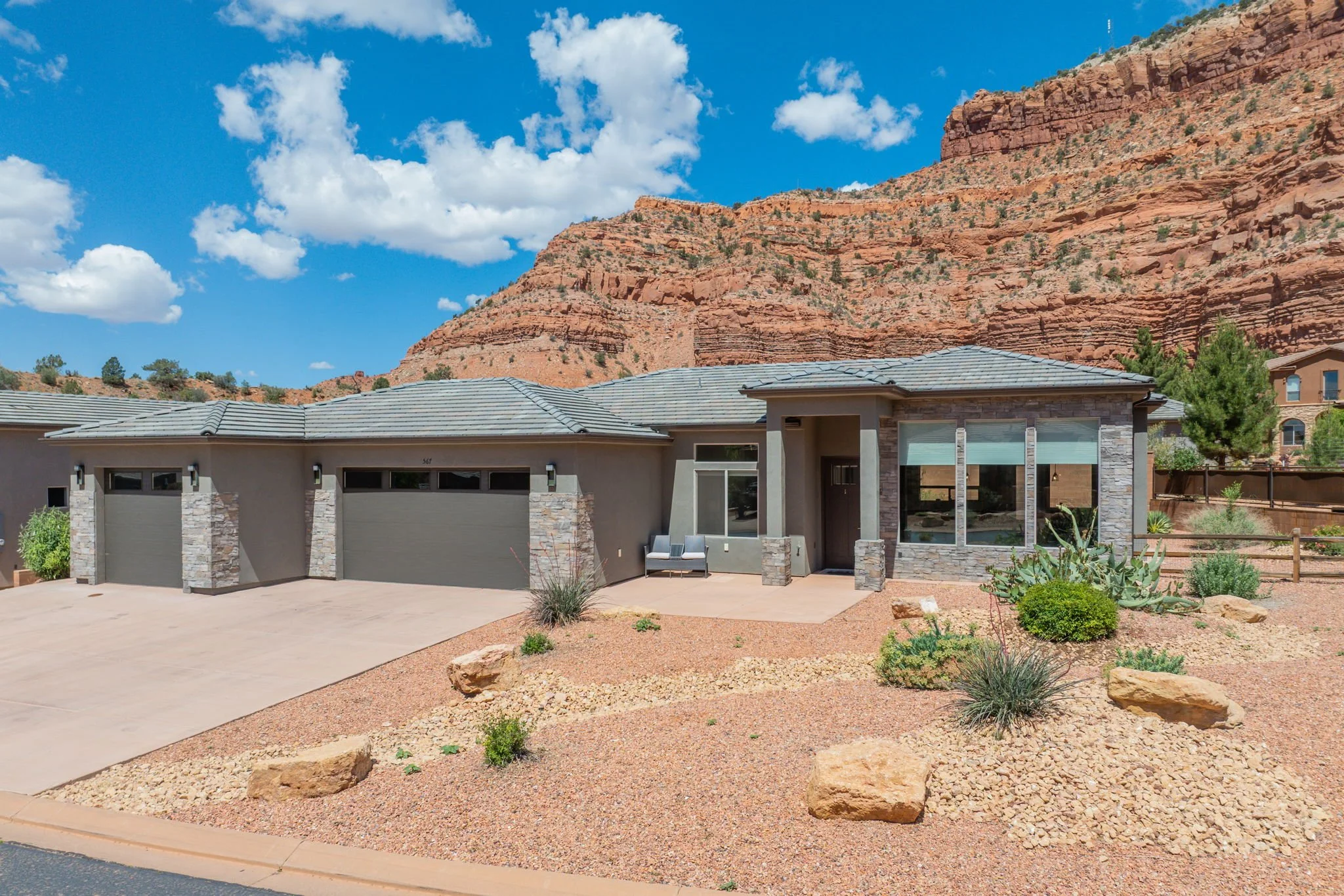 2-web-or-mls-567Rainmaker-AQC-2.jpg