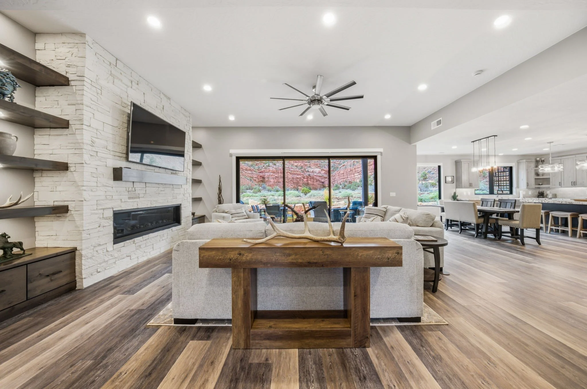 6-web-or-mls-760TomsCanyon-AQC-09.jpg