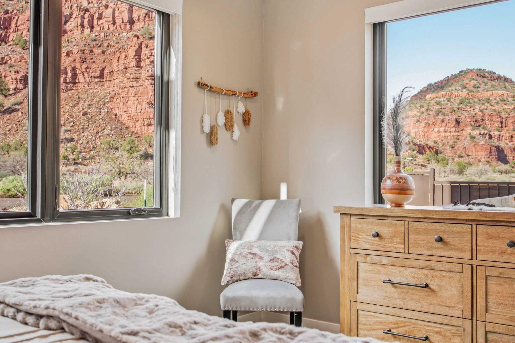 21-web-or-mls-760TomsCanyon-AQC-43.jpg