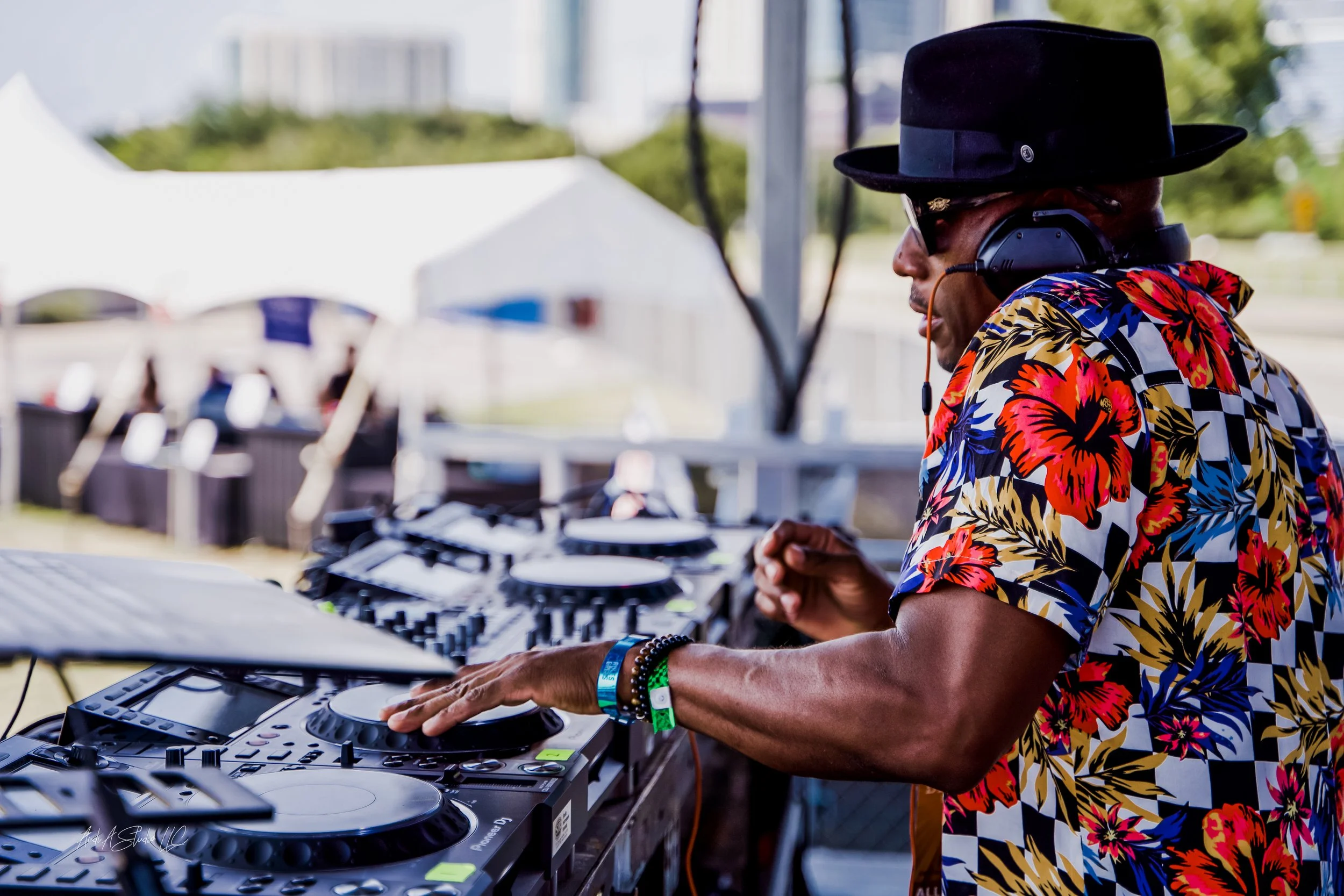 The Ultimate 2-hour DJ Set | U.S.