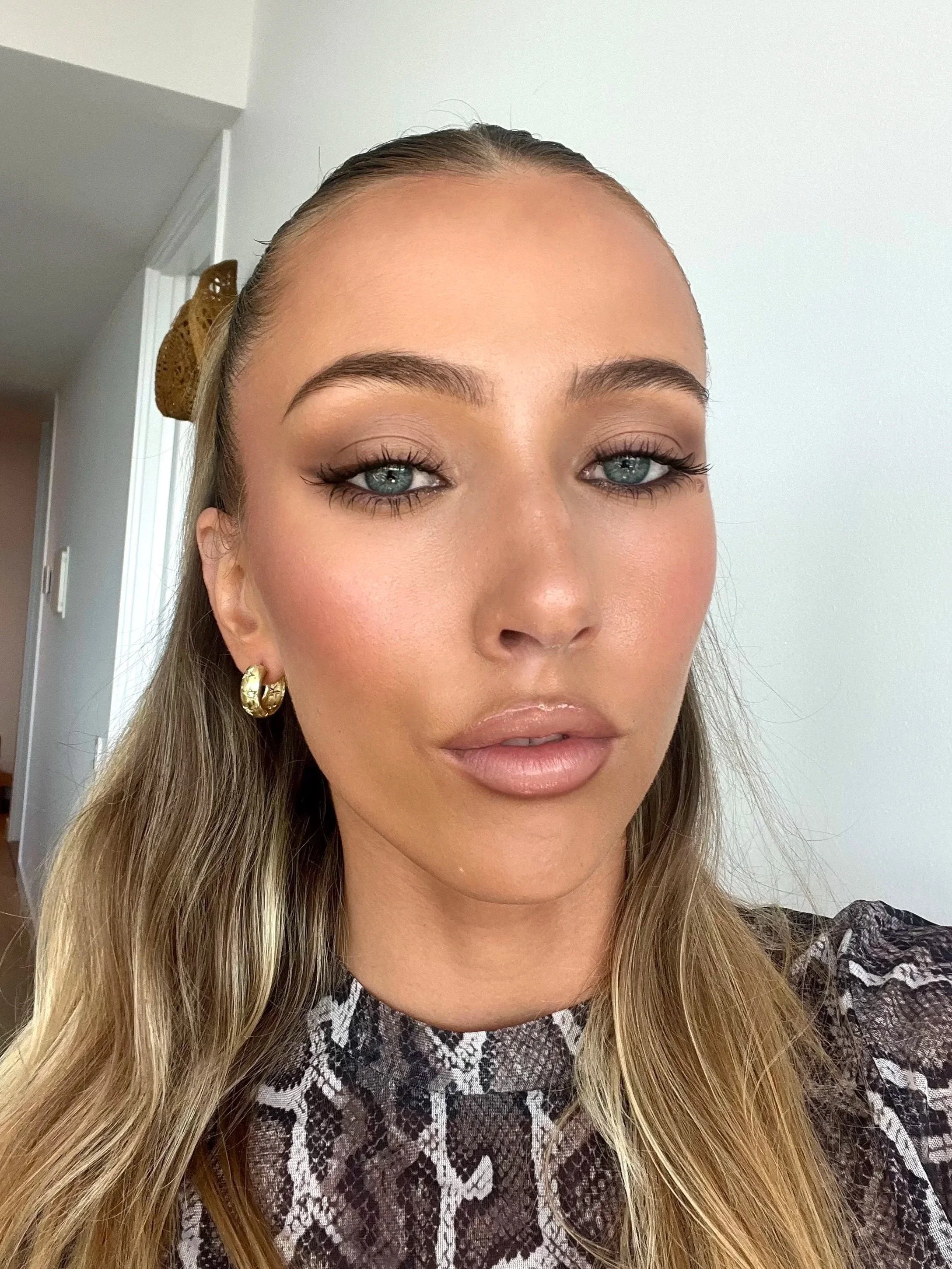 festival makeup for a rave in melbourne