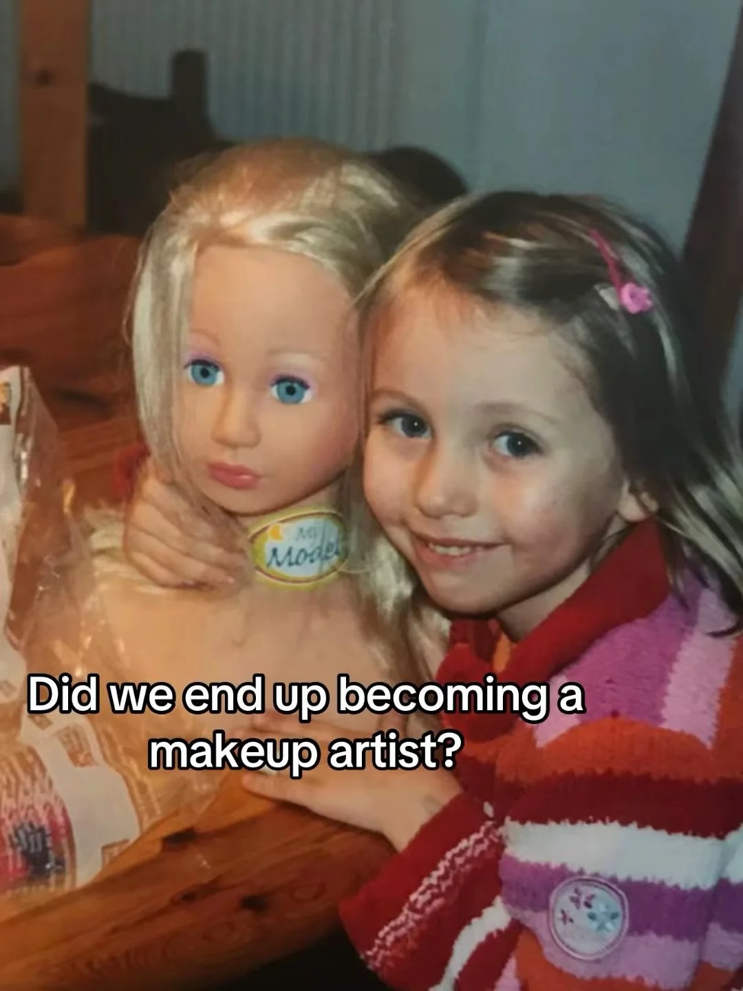 i&rsquo;m laughing so hard at the last video 🤣 
Perfectly shows what it&rsquo;s like being the little sister of a very bossy 6-year-old wanna-be makeup artist 🤣🤣🤣 

&hellip;thanks for letting me practice of you @inabertelt 🩷

 I love this trend 