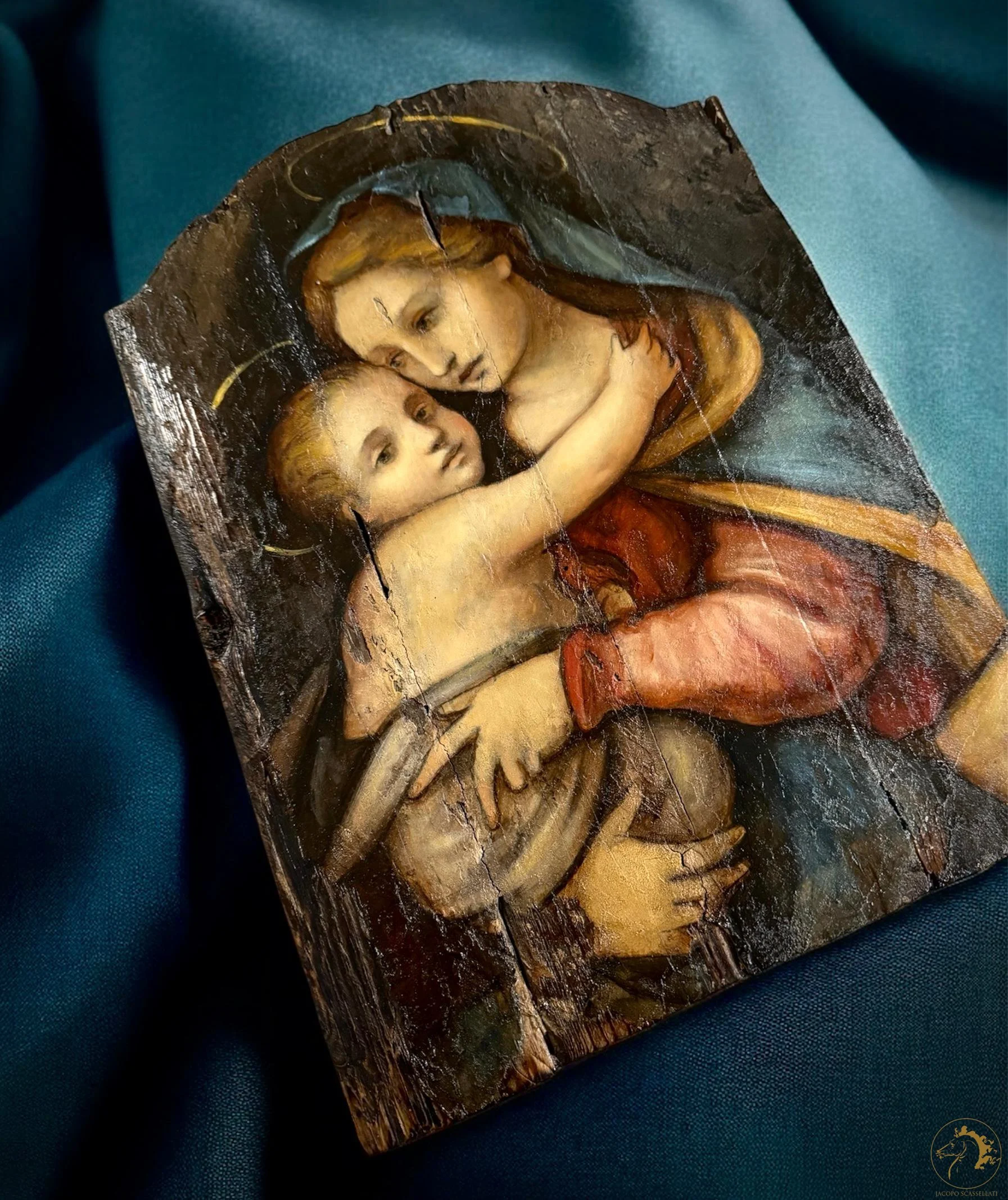 Madonna col Bambino, olio su tavola, 31 x 42 cm