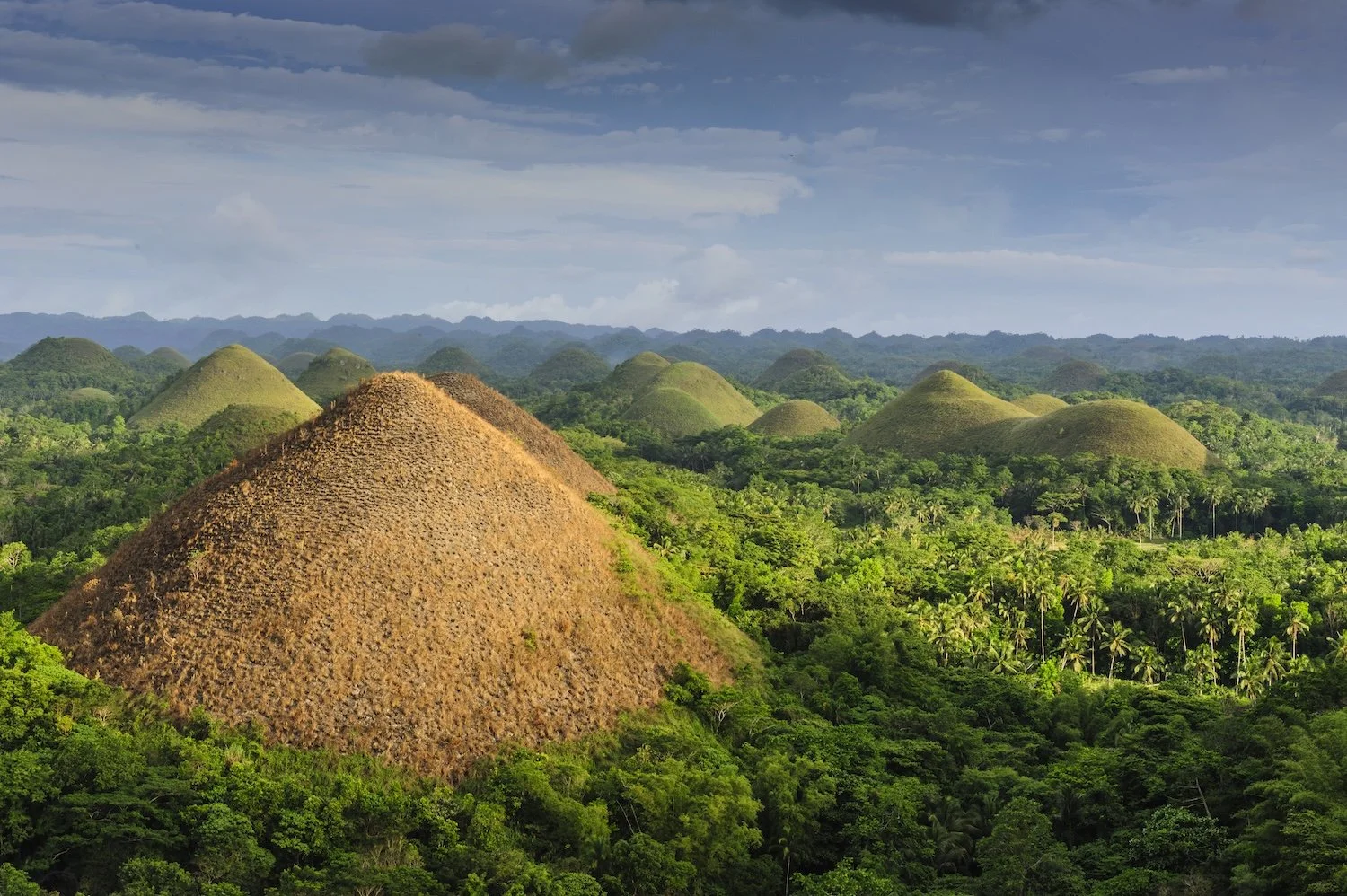 ChocolateHills355.jpg