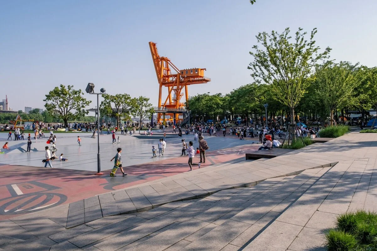 Infrastructure Reclaimed: What West Bund Park Revealed About Urban Continuity
