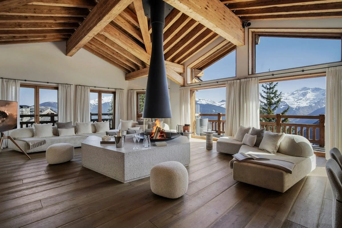 Maison TALLI, chalets et appartements à Courchevel