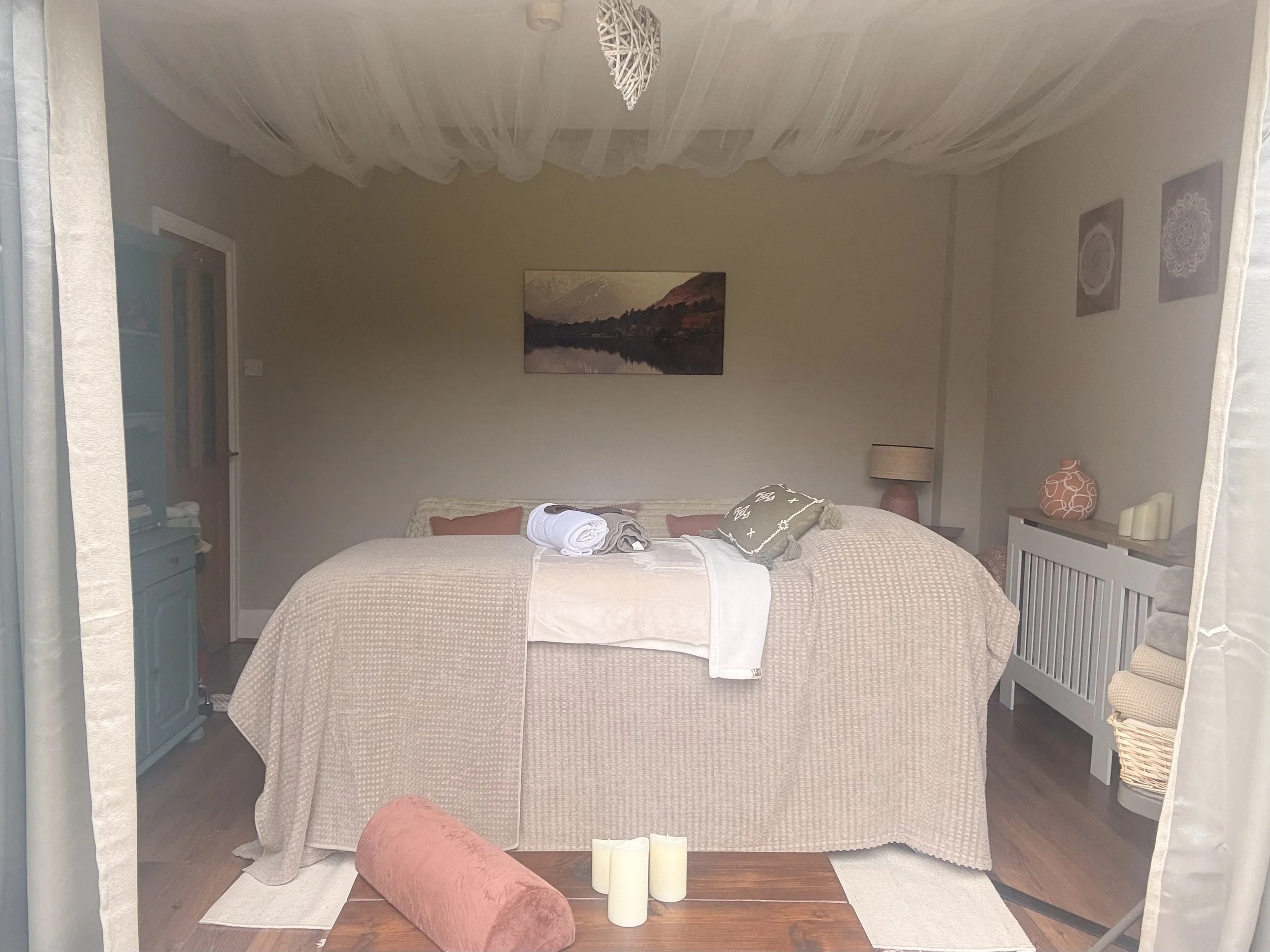 massage-warrington-root-and-petal