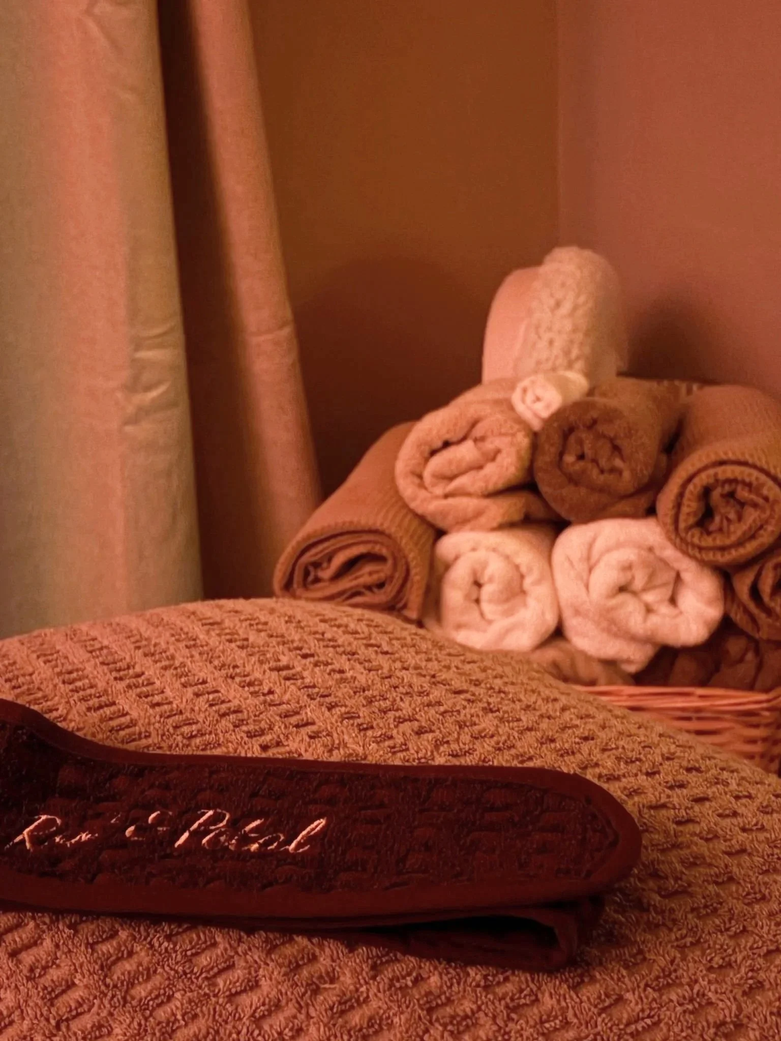 massage-therapist-warrington