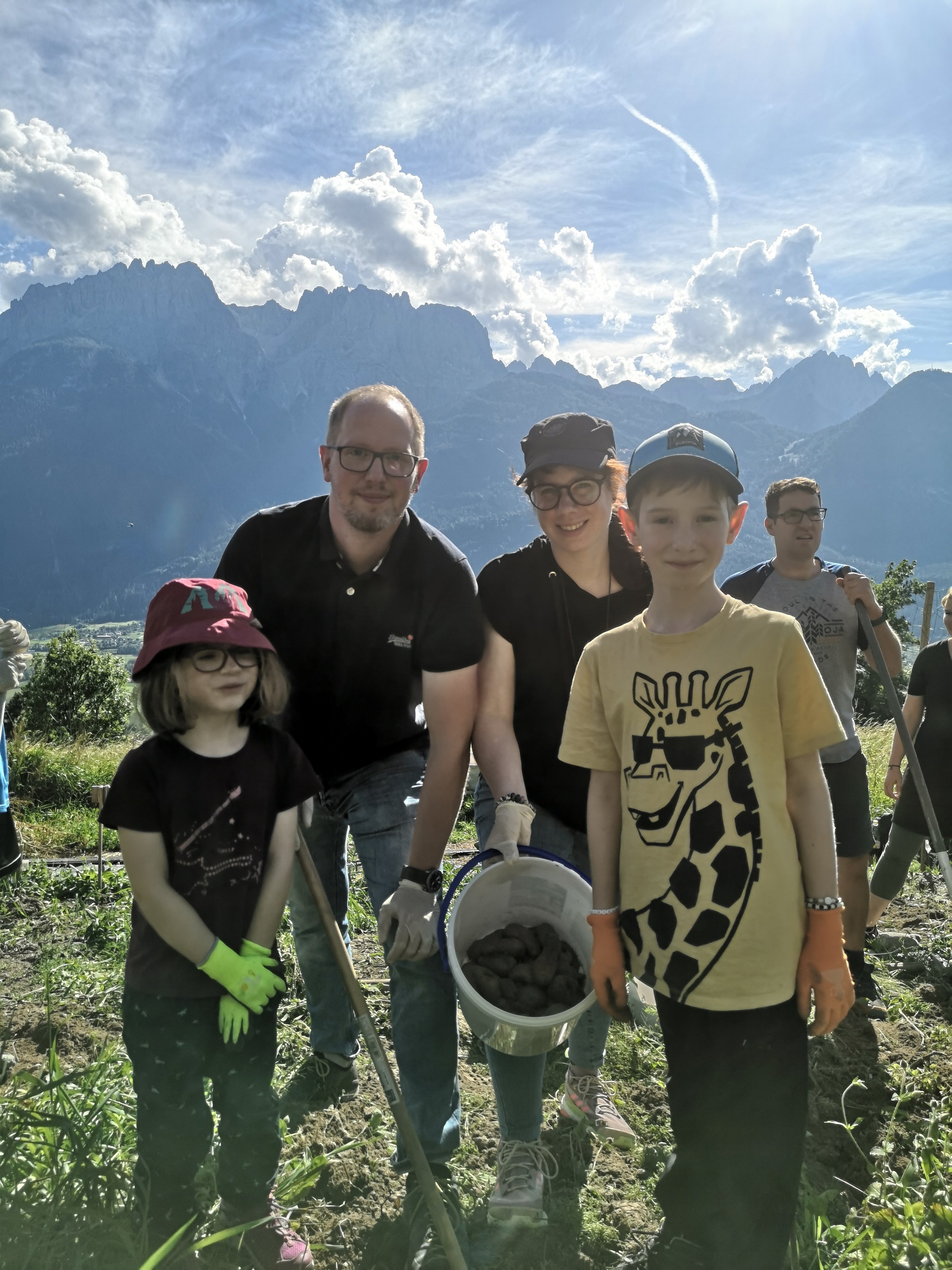 Erfolgreiche Ernte: Der Ederhof baut erstmals eigene Kartoffeln an