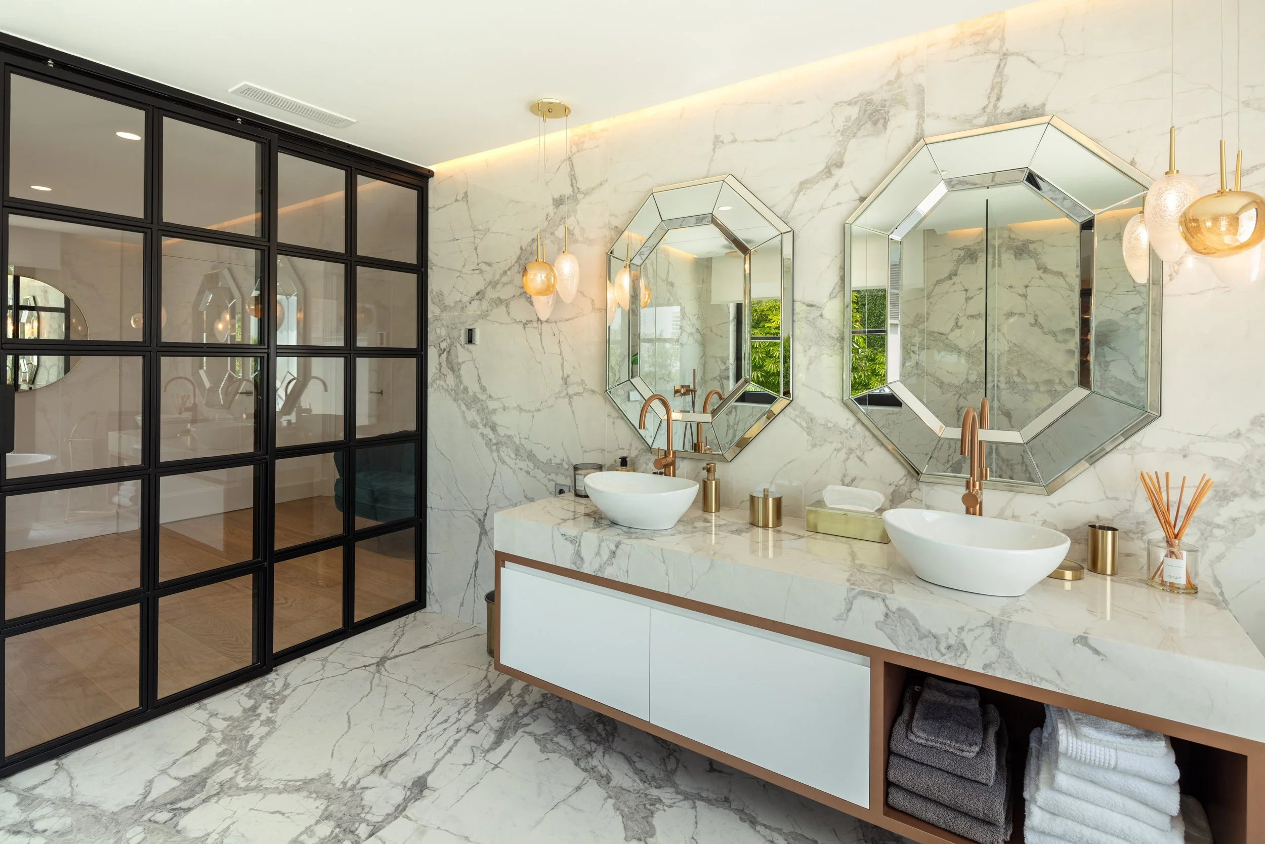 Villa Aloha, Nueva Andalucia CMH2376S27.jpg