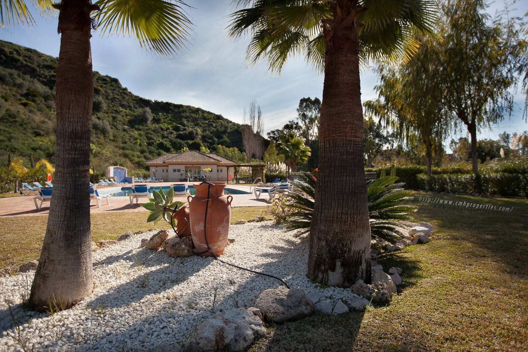 Pueblo del Rio Marbella apartments  (3 of 15).jpg