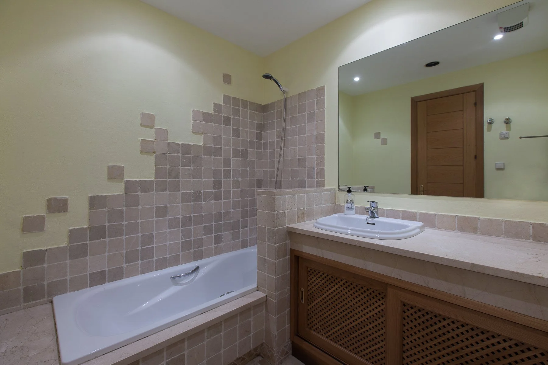 Pueblo del Rio Marbella apartments  (15 of 15).jpg