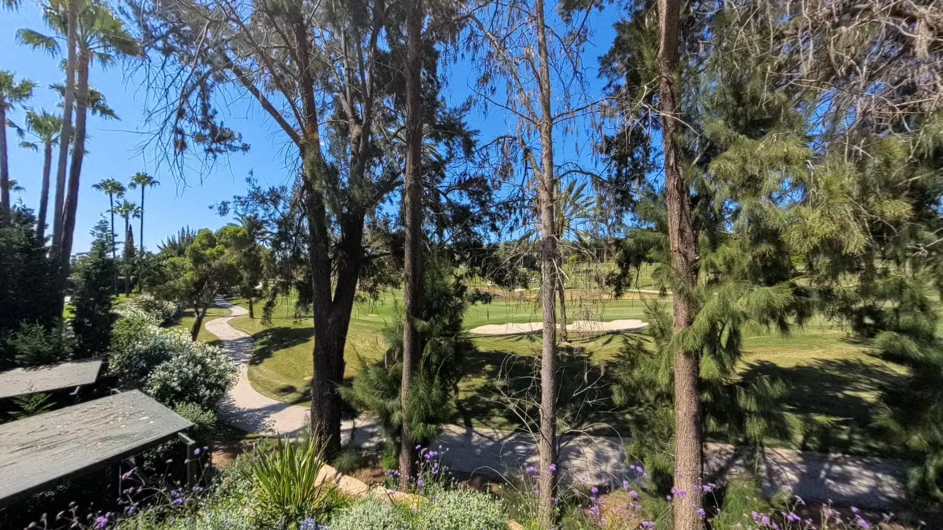 Frontline view of Real Club de Golf Las Brisas from the terrace of Ref: CMH2113S, captured during the June 2025 Open House event."