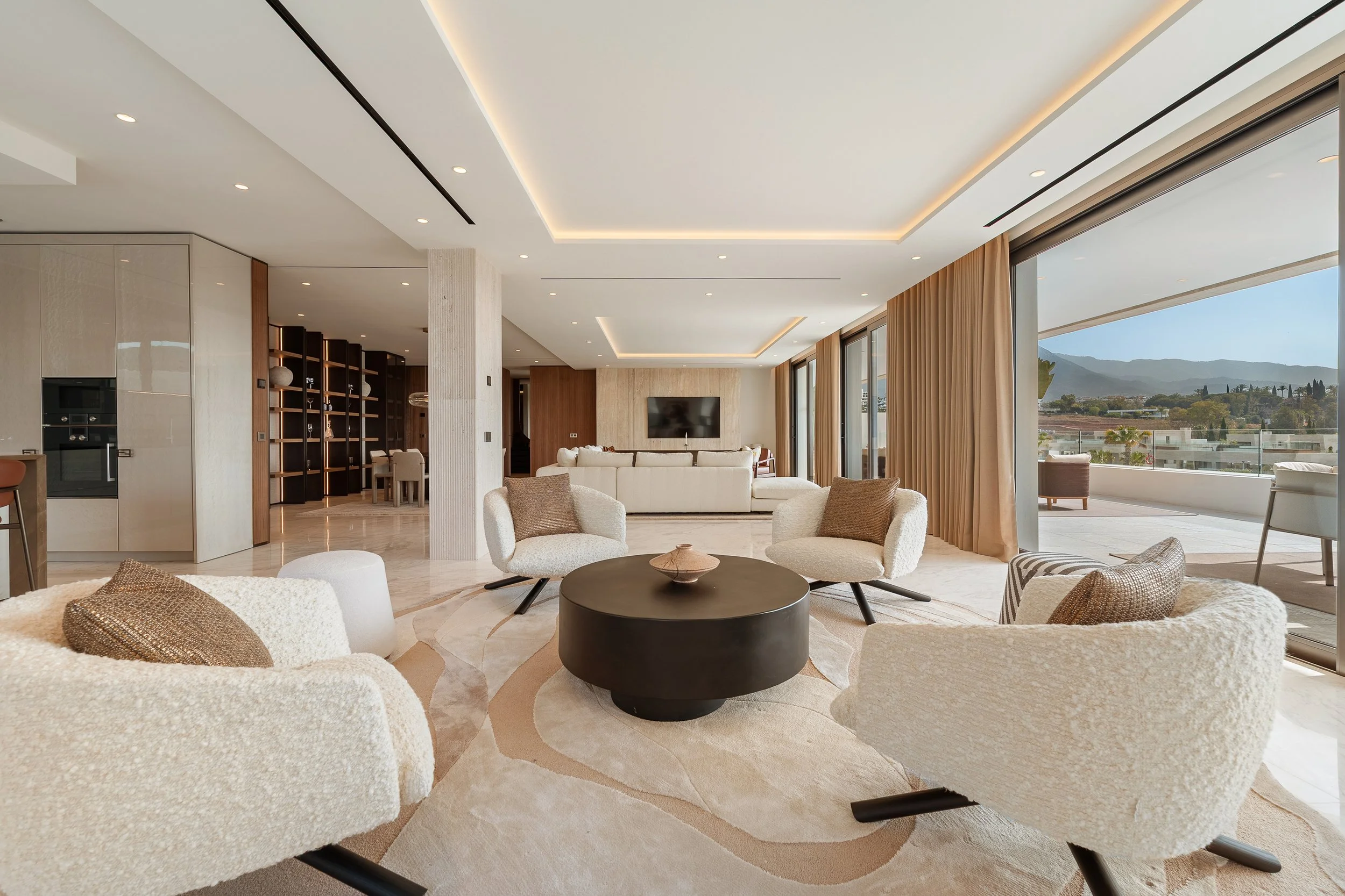 luxury-duplex-marbella-golden-mile-kitchen.jpg (24 of 74).jpg