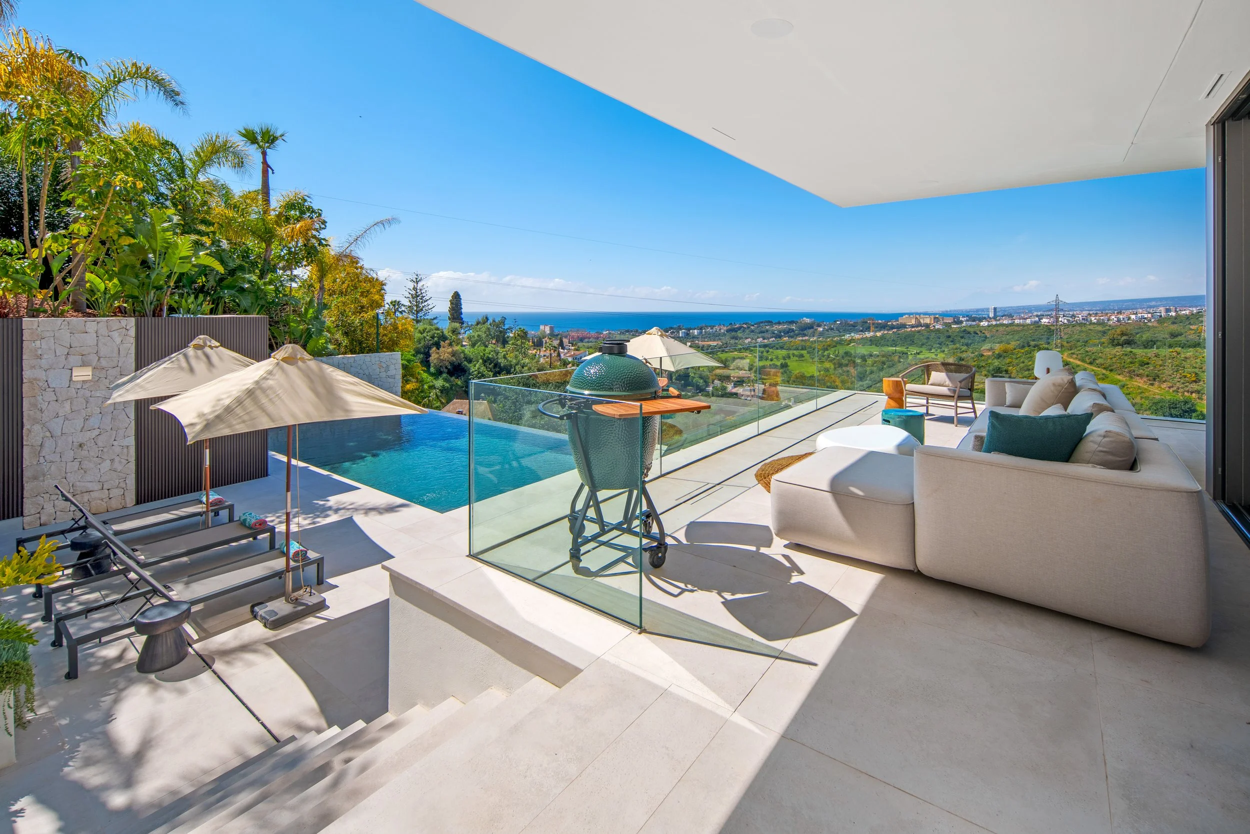 outdoor-lounge-terrace-el-rosario-marbella.jpg