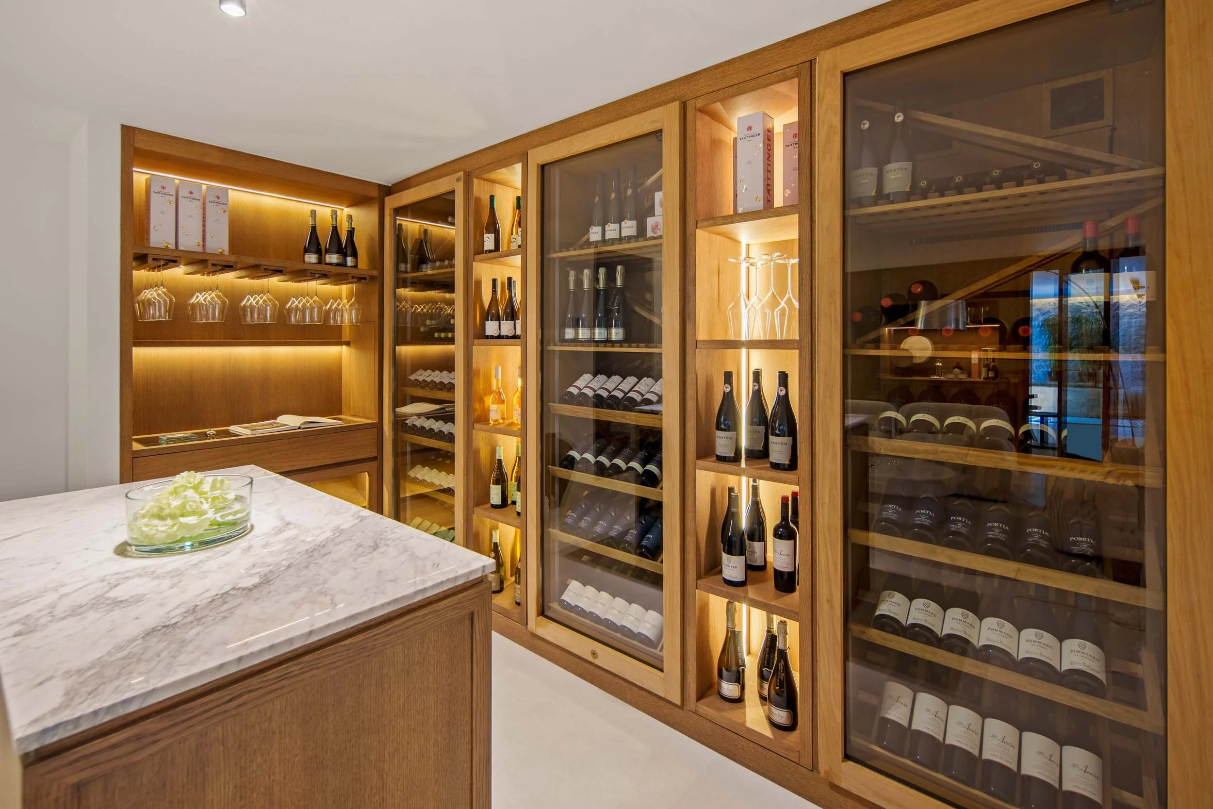 luxury-wine-cellar-bodega-design-villa-CMH2561S.jpg