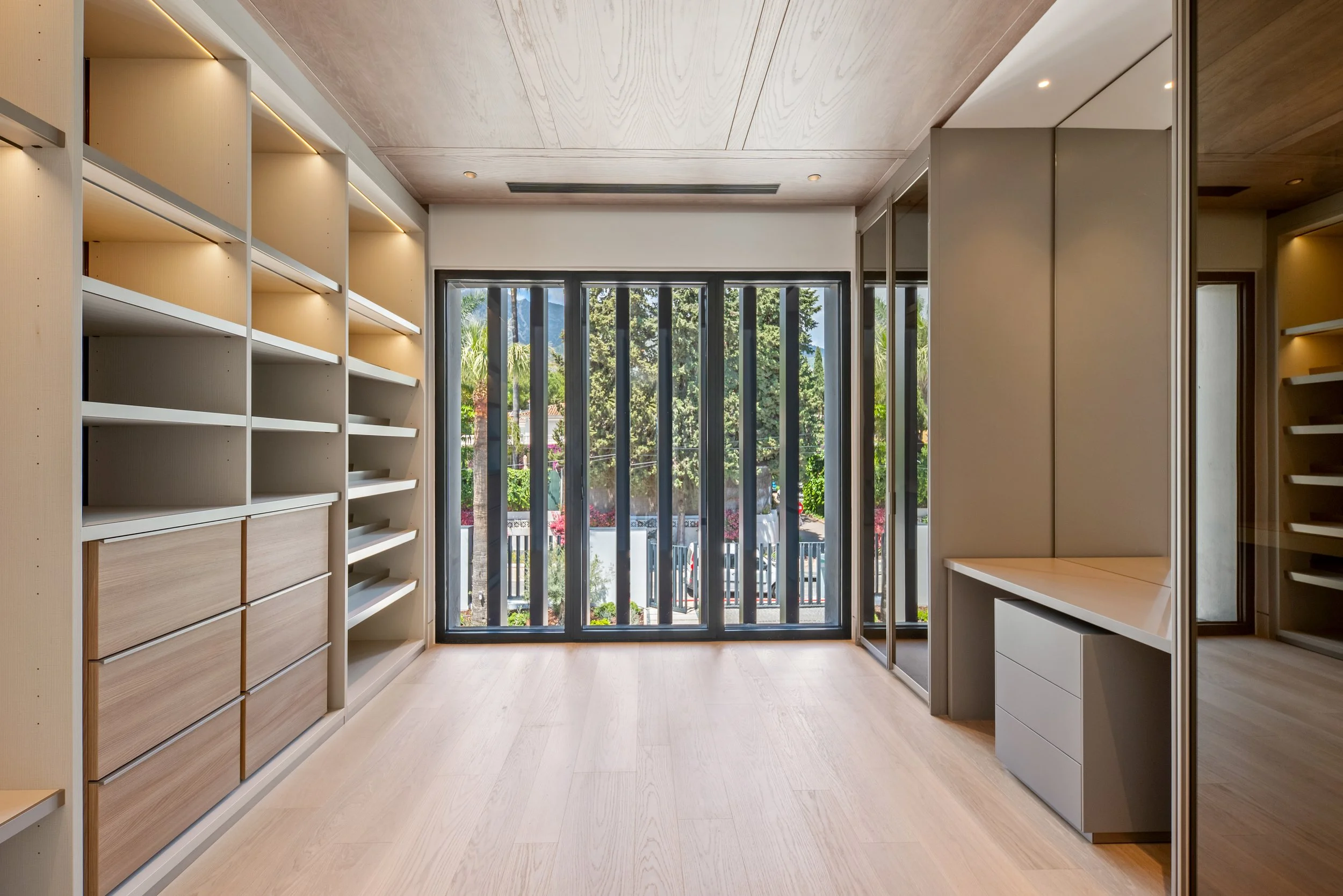 Bespoke Wardrobes