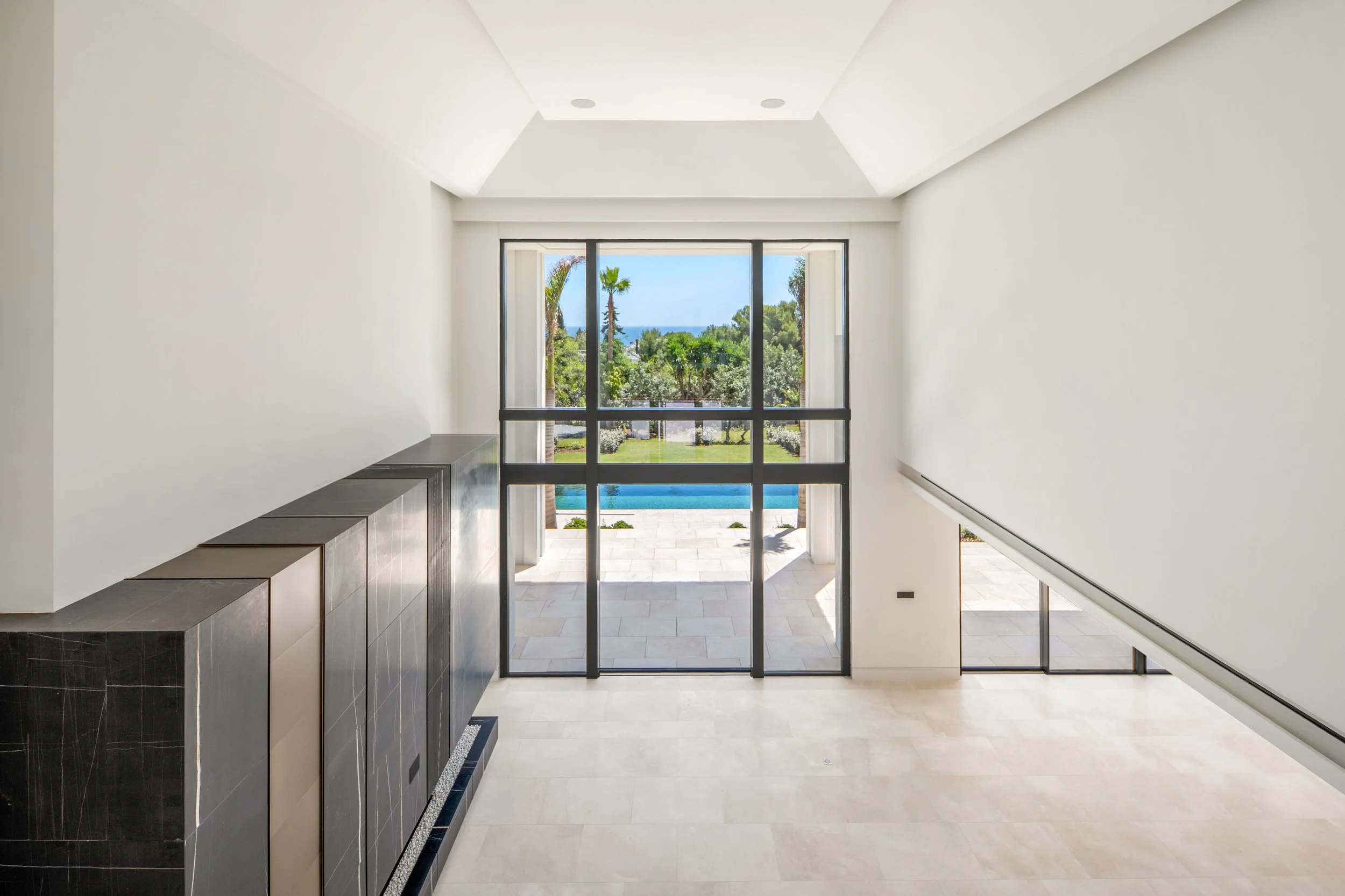 Indoor-Outdoor Flow