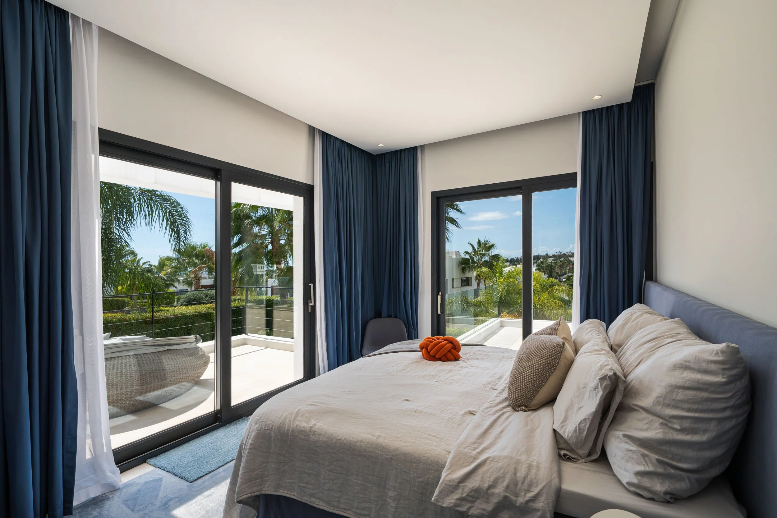 Principal Bedroom Suite with Terrace Access | CMH2666s