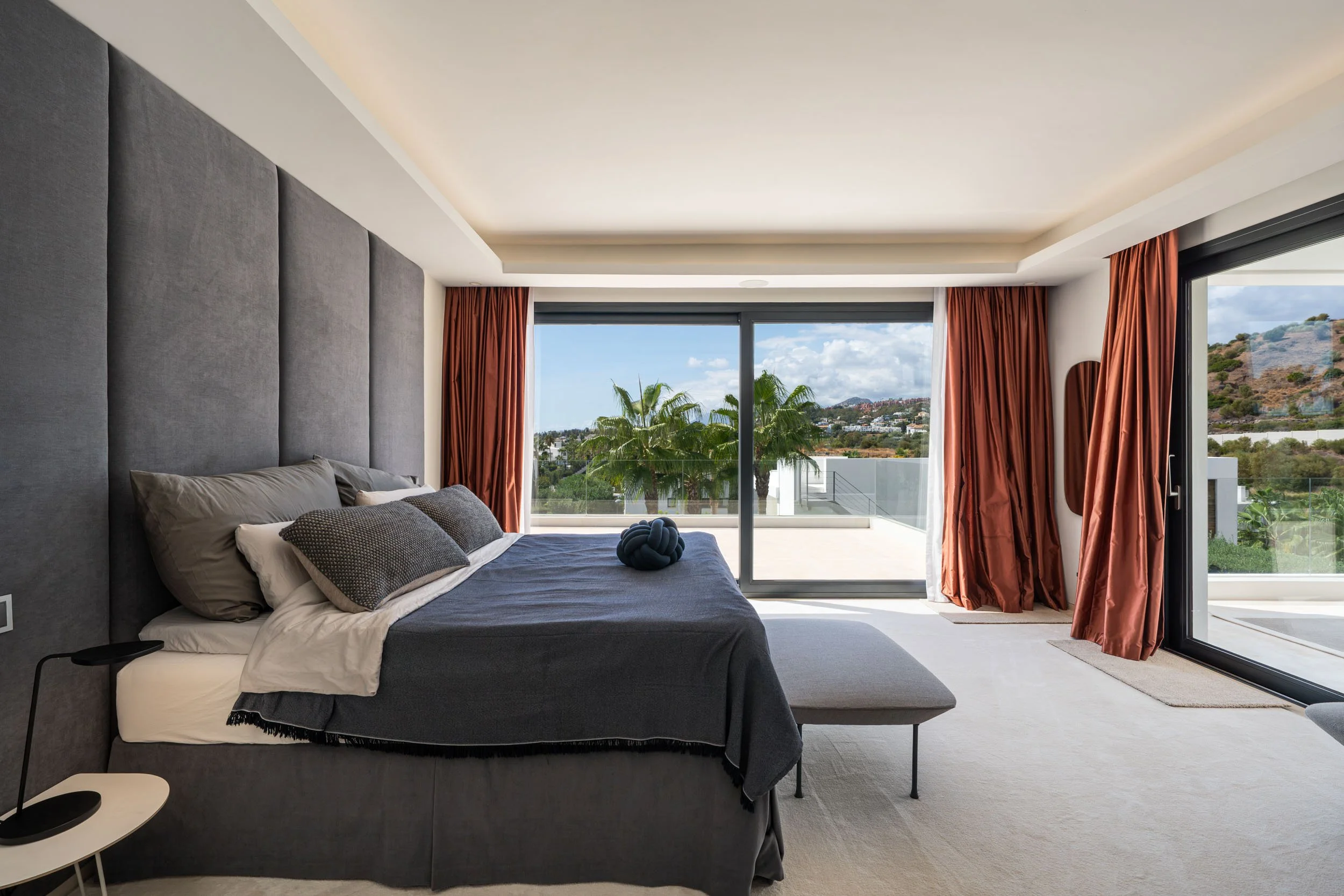 Principal Bedroom Suite with Terrace Access | CMH2666s